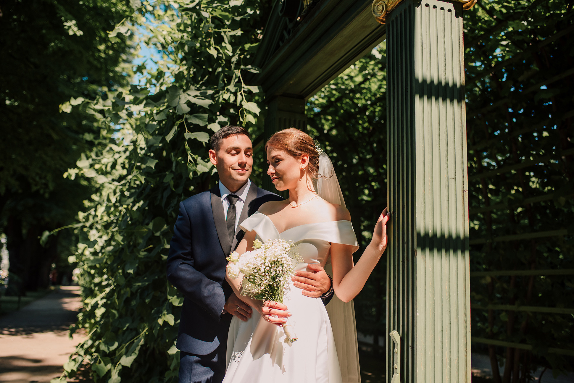 Ксения и Павел. Летний сад. Семейный и Свадебный фотограф. Санкт-Петербург. Пушкин