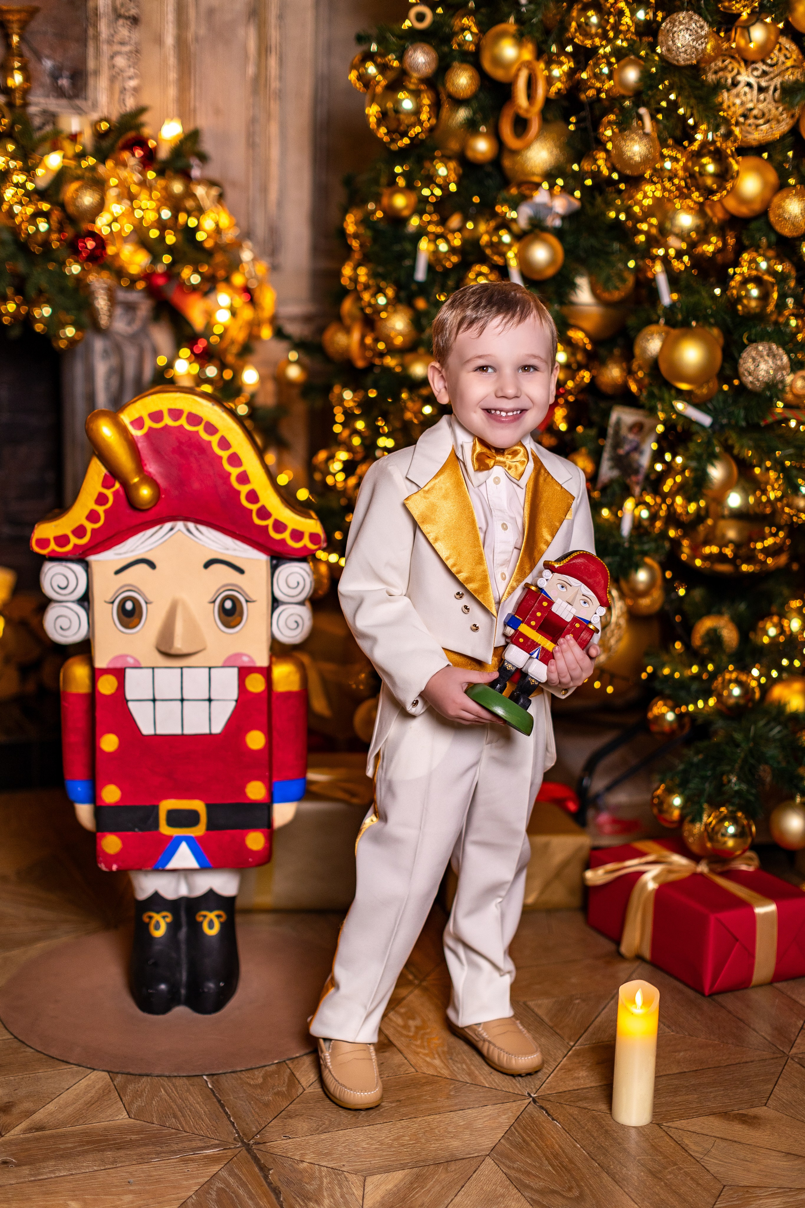 Принц Ярослав и принцесса Анечка. Фото и видео Москва, Московский. Свадебный фотограф, видеограф, фотосессии, видеосъемка