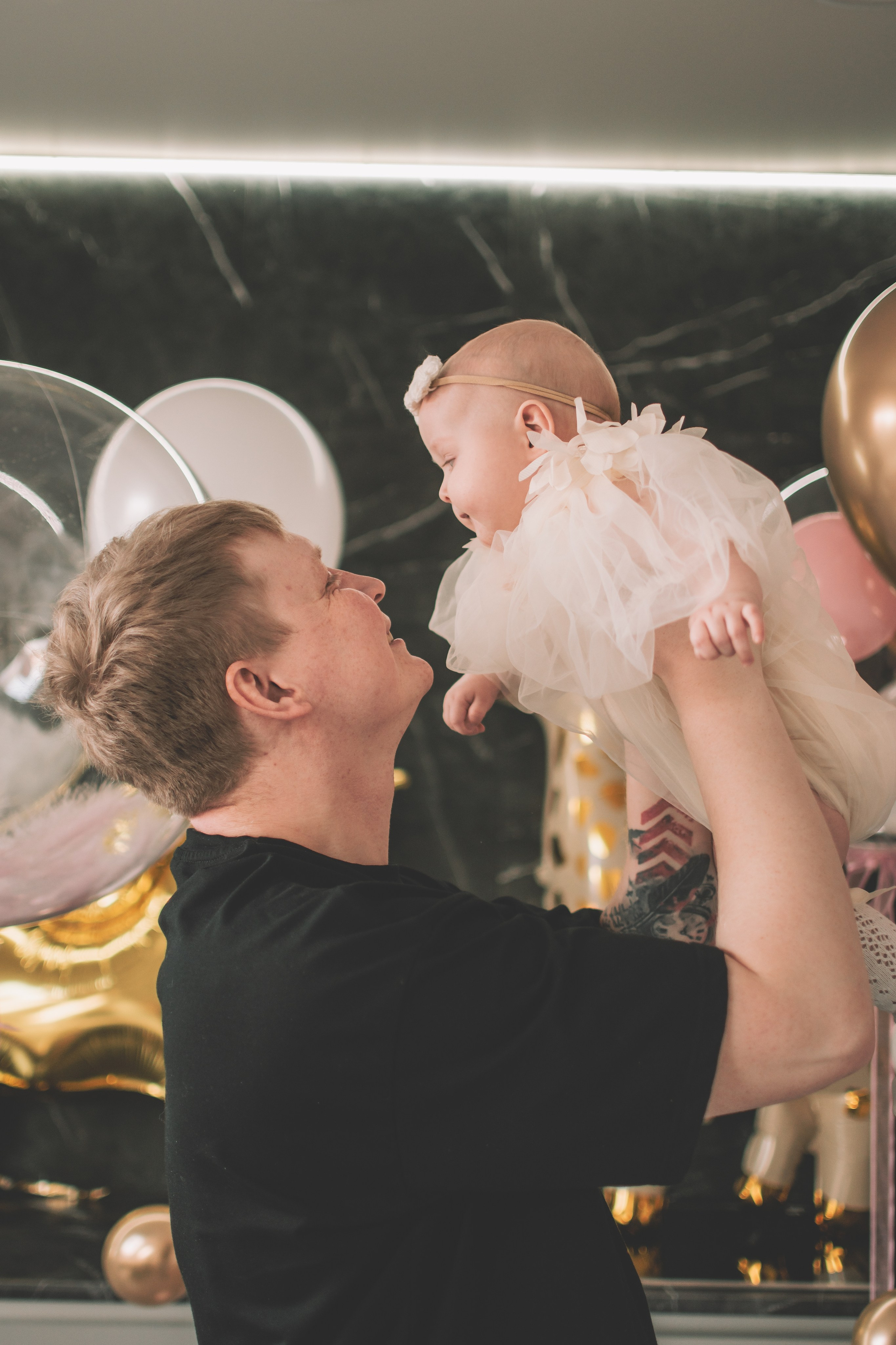 Съемка в честь полгодика. Семейный и свадебный фотограф Губкинский и Ставрополь