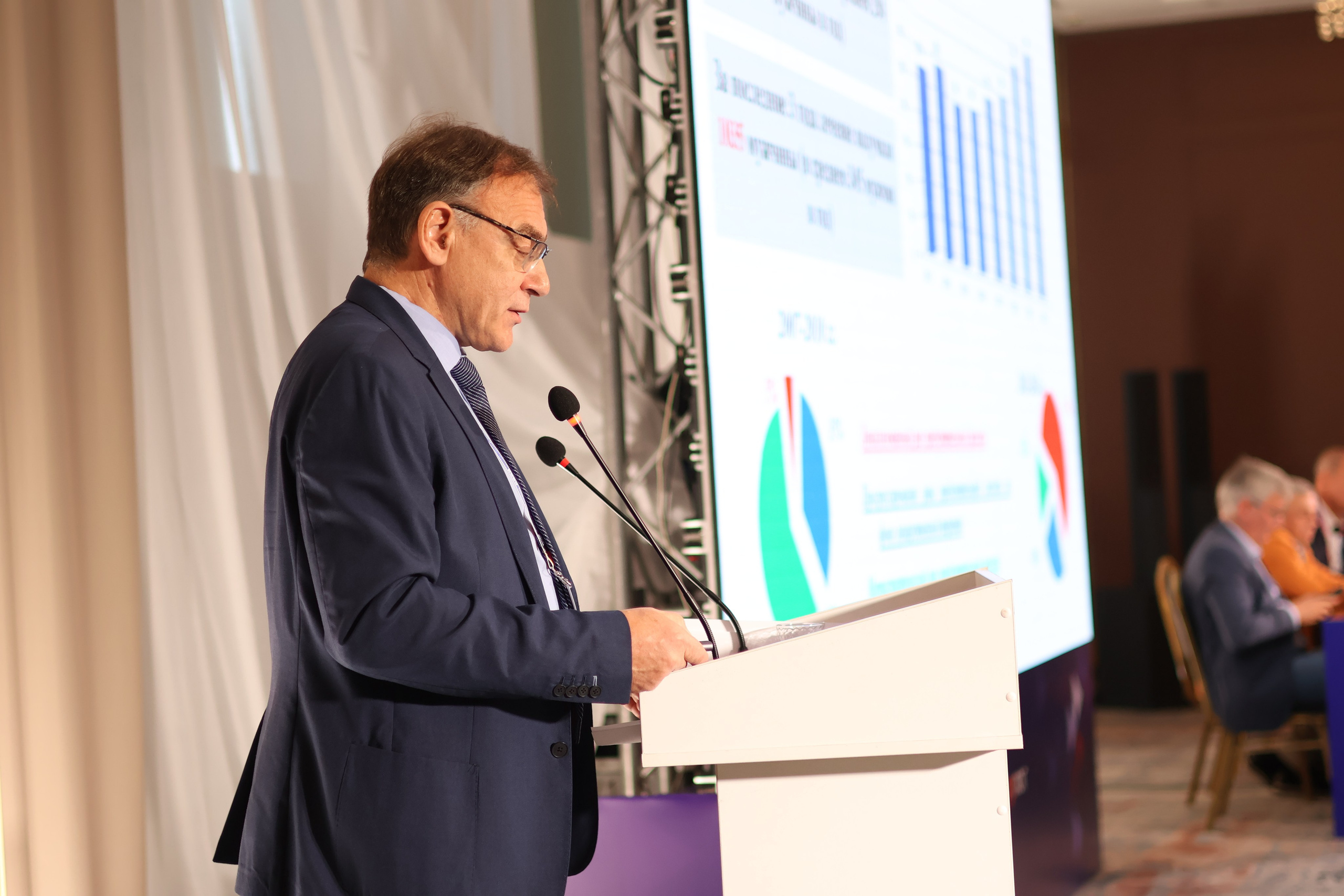 Конференция. Mintonov's Film Studio