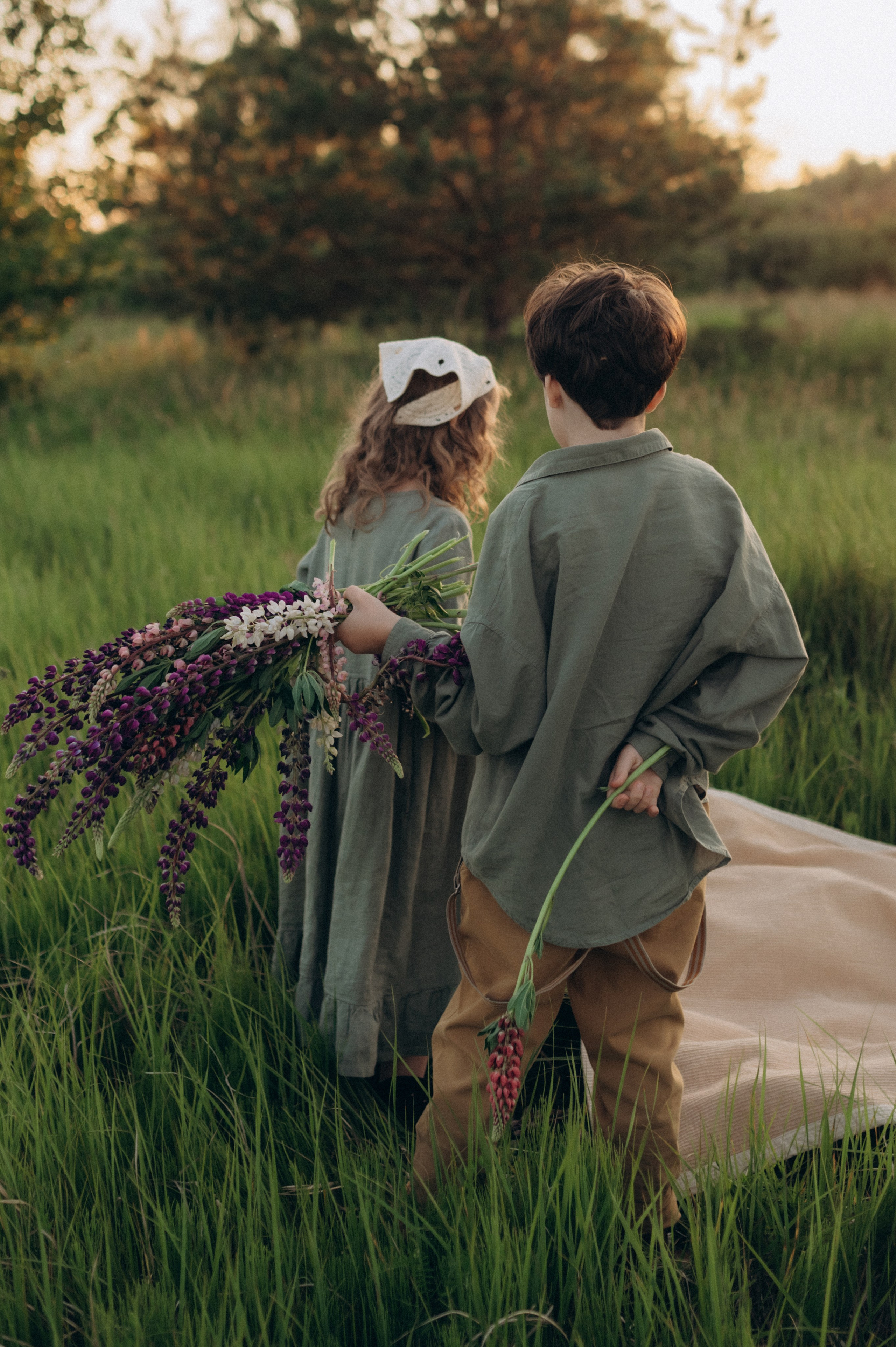Соня и Захар — первая любовь и воздушный змей. Фотограф Мария Стрелкова