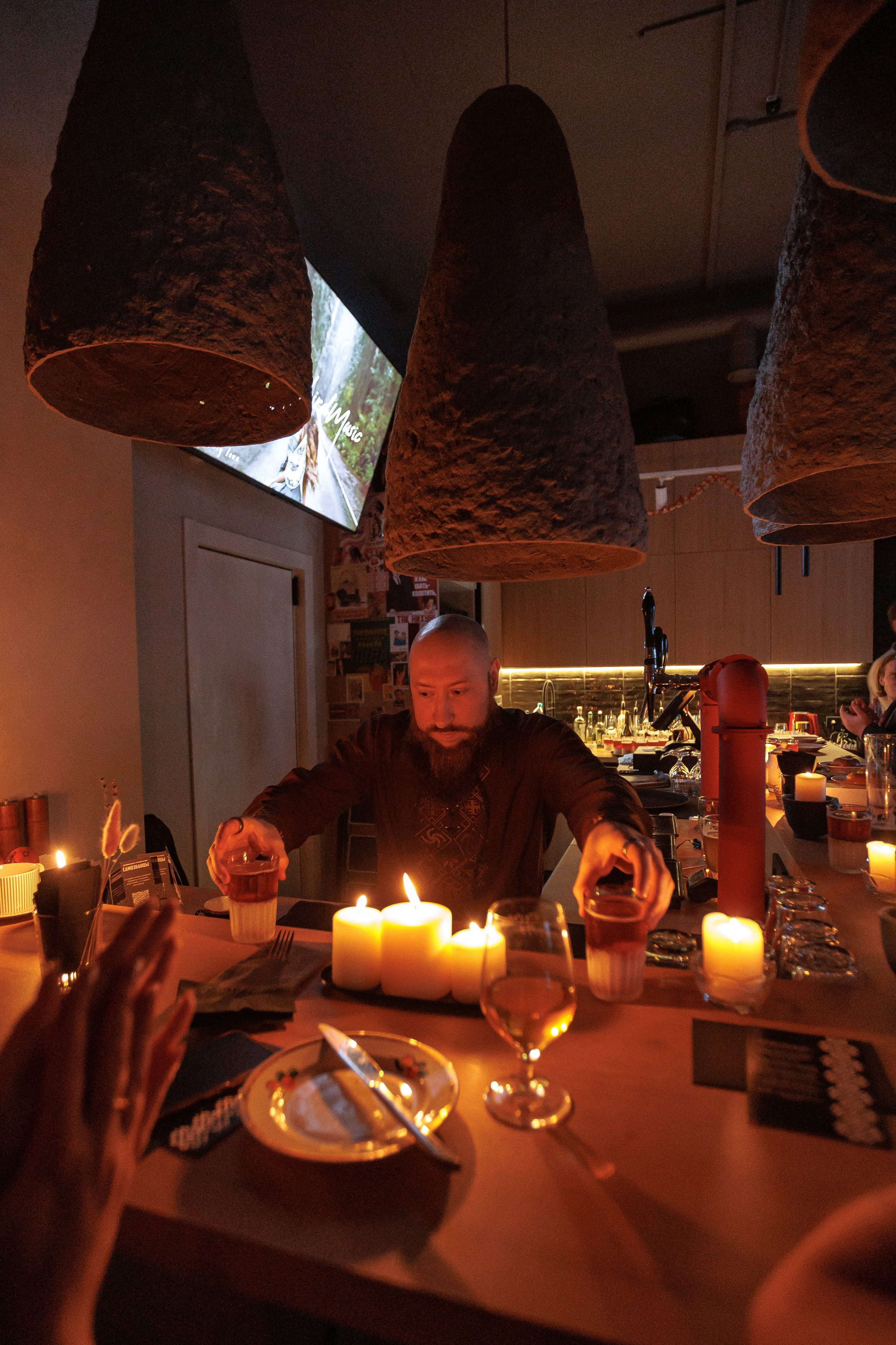 Гастроужин Поселенцы в гостях у Самозванцев