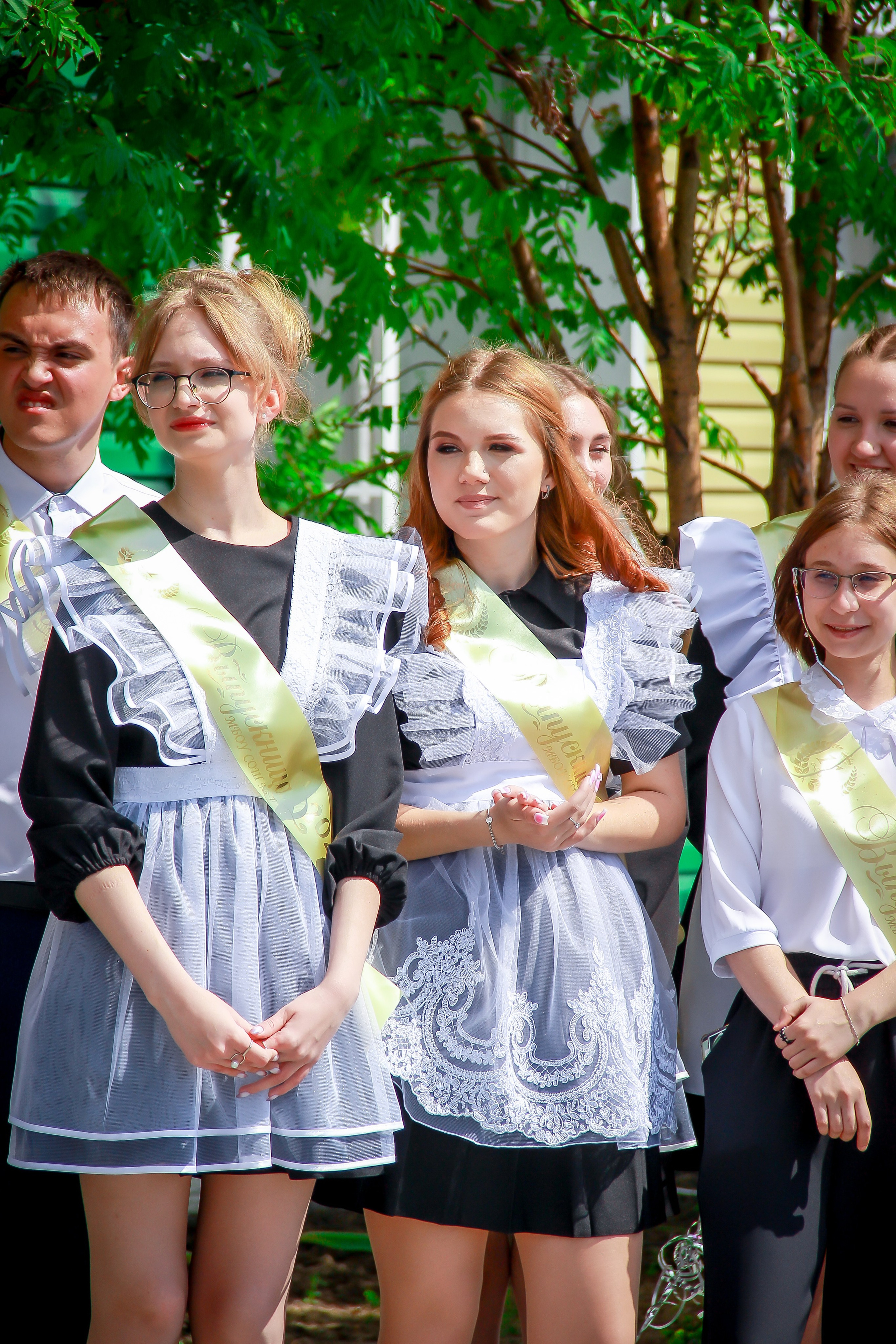 9-11 классы СЪЁМКИ ВЫПУСКНЫХ И ПОСЛЕДНИХ ЗВОНКОВ. Выпускные альбомы для школ и Детских садов в Барнауле /Выпускные/Свадебные/Детские/Семейные и др. виды съёмок /Фотограф Вера Валейко