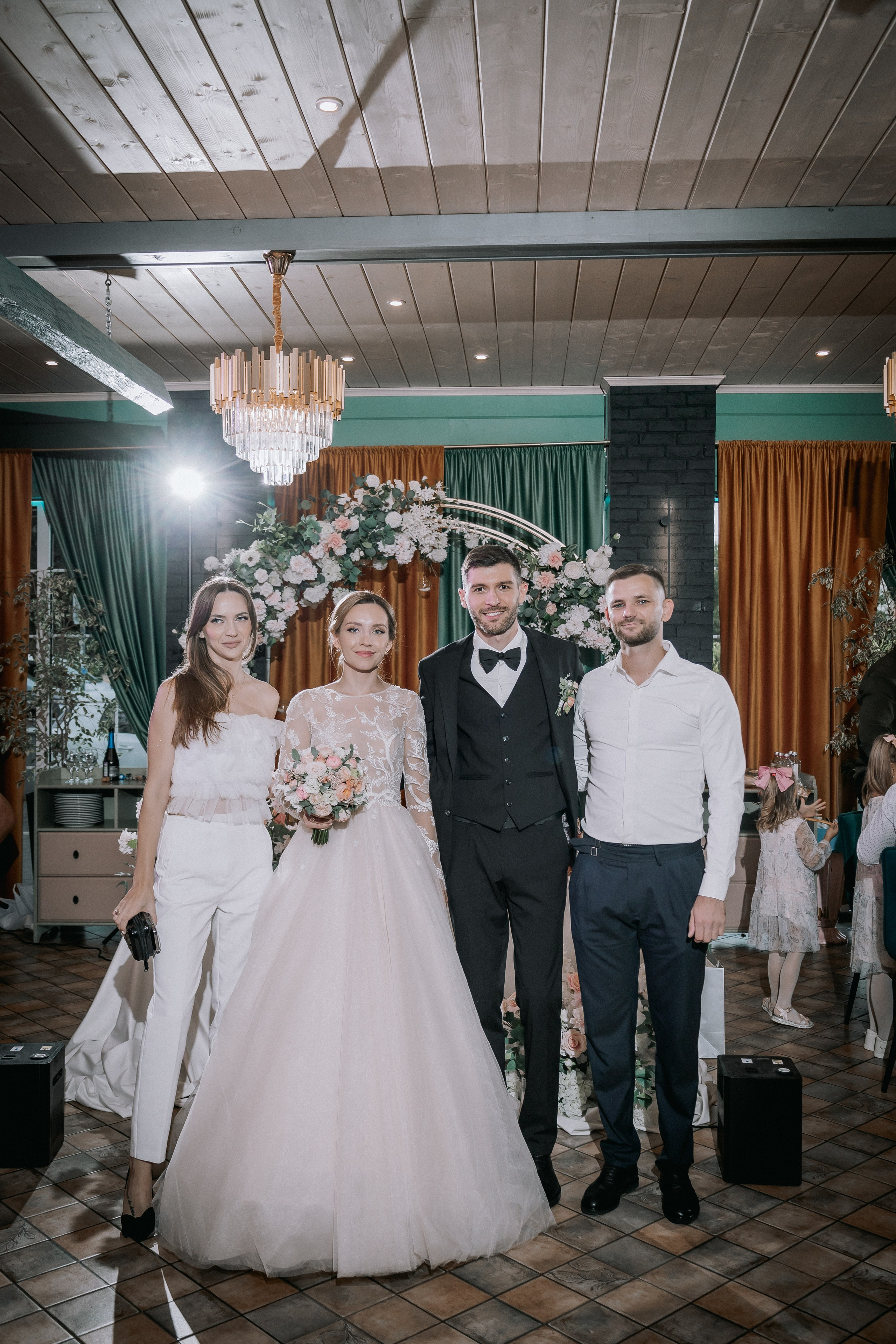 Свадебный день. Дарья и Джем. Свадебная фотография. Арина Рубах