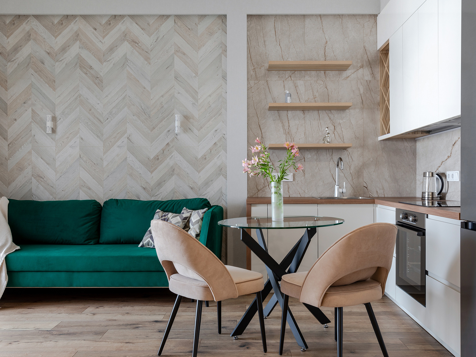 Интерьерная фотосъемка двухкомнатной квартиры в ЖК «Посейдон», Мамайка. Интерьерный фотограф в Москве