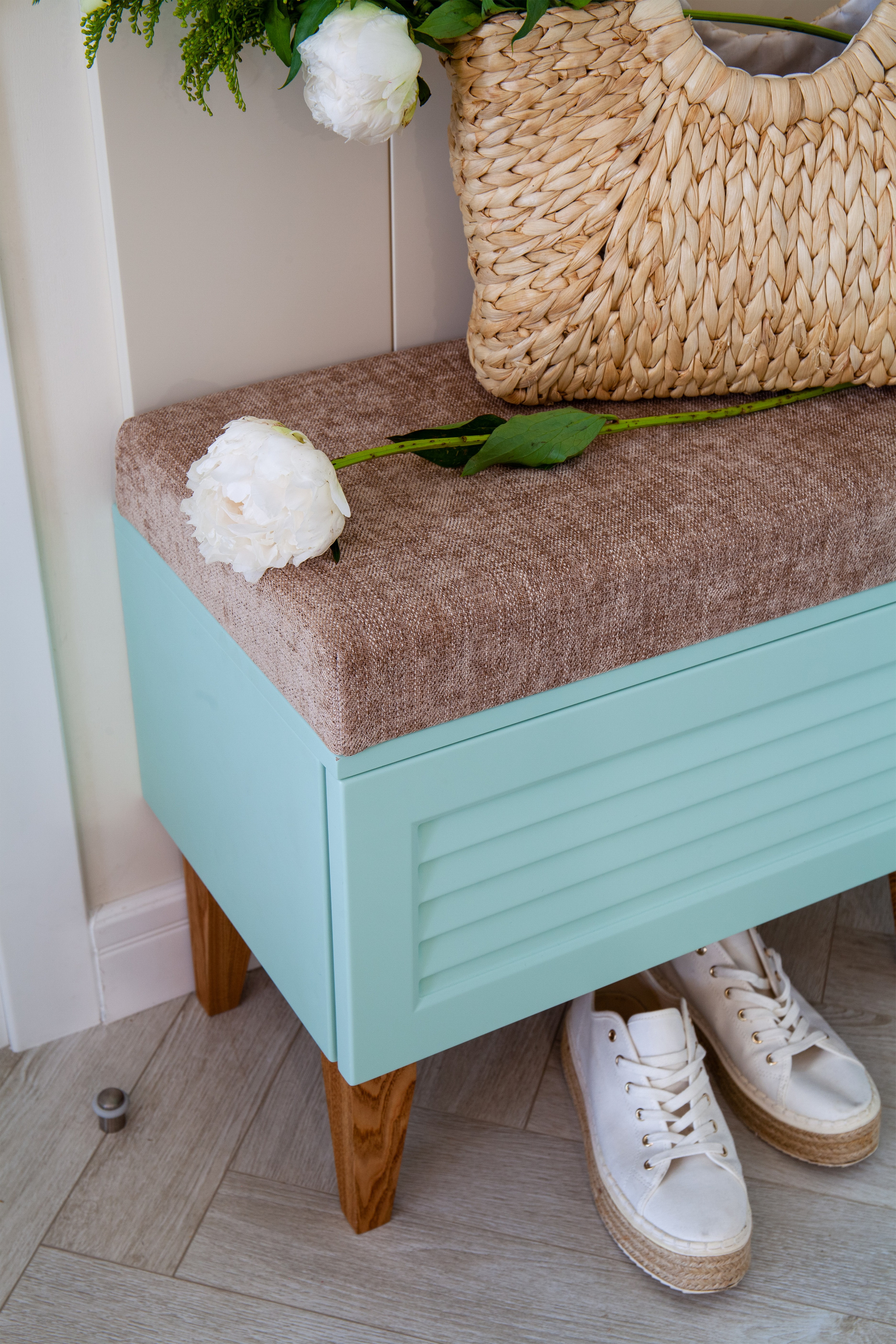 ЖК «Моравия» дизайн проект Виктории Добровольской  @vitadobrovol Публикация в журнале «VINCENТ». Интерьерный фотограф в Сочи Владислав Нагин