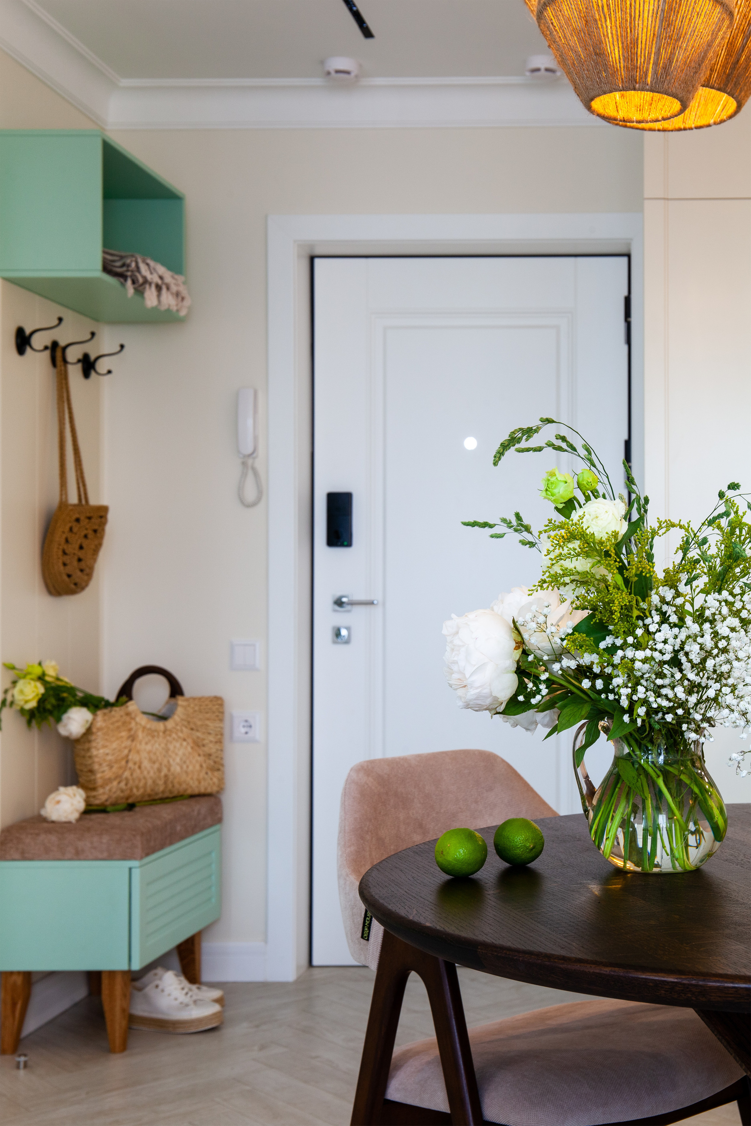 ЖК «Моравия» дизайн проект Виктории Добровольской  @vitadobrovol Публикация в журнале «VINCENТ». Интерьерный фотограф в Сочи Владислав Нагин