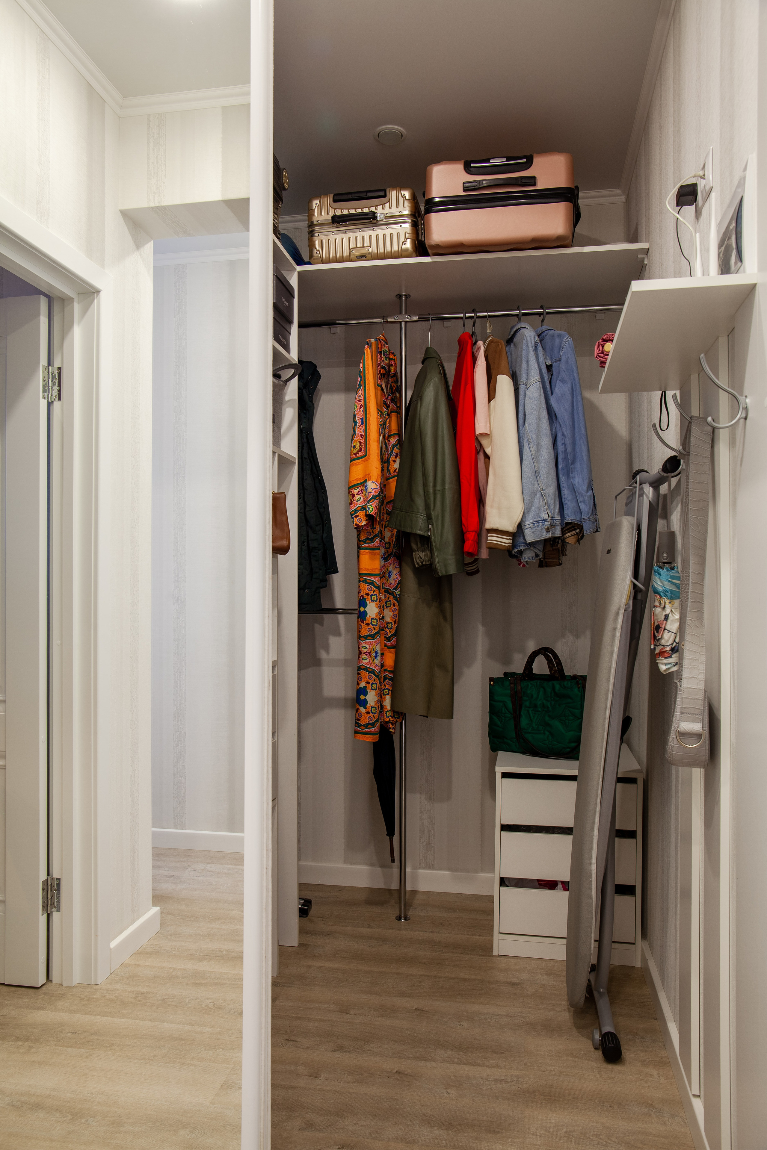 Интерьерная фотосъемка двухкомнатной квартиры в ЖК «Огни Сочи». Интерьерный фотограф в Москве