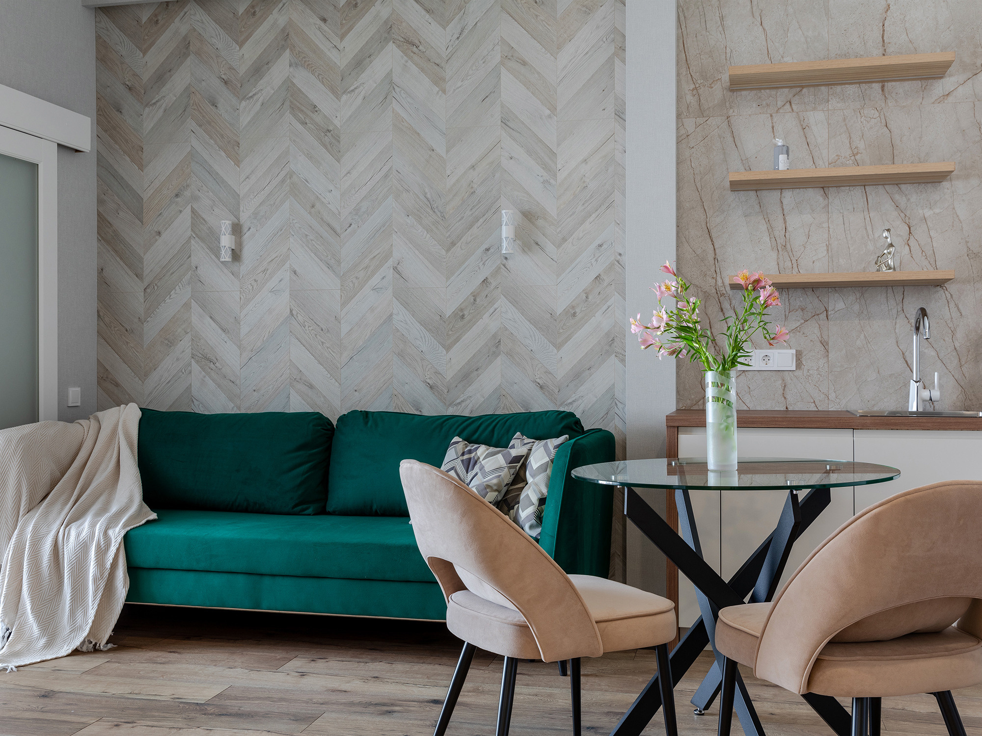 Интерьерная фотосъемка двухкомнатной квартиры в ЖК «Посейдон», Мамайка. Интерьерный фотограф в Москве