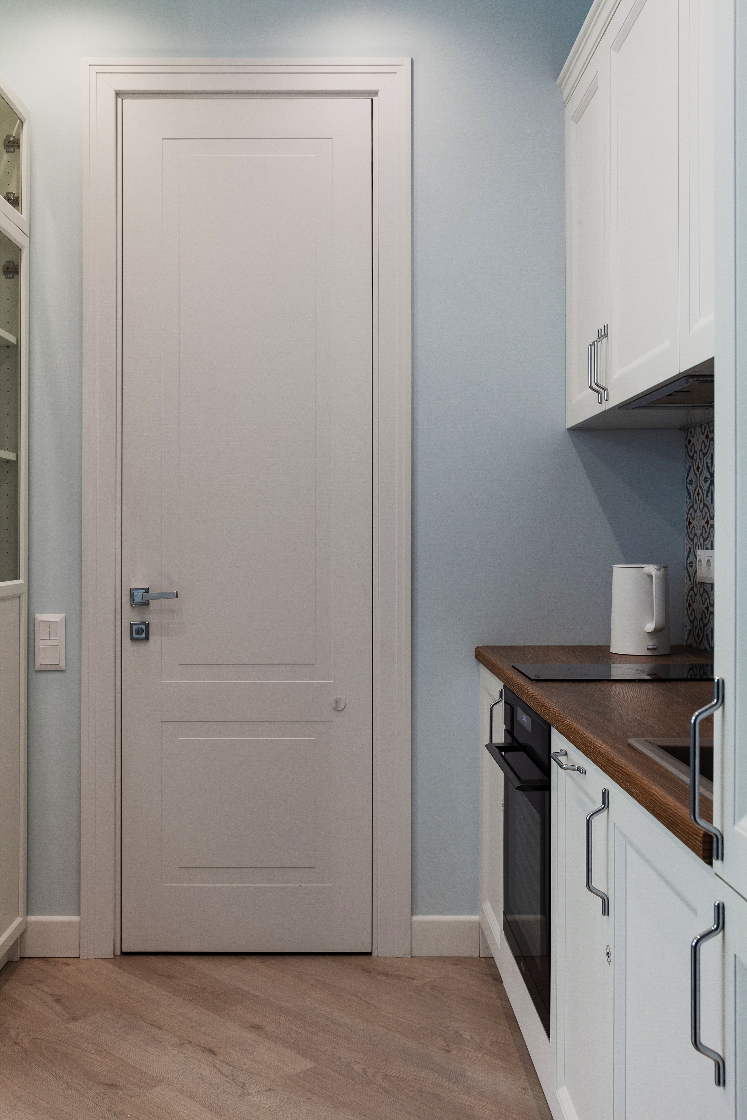 Интерьерная фотосъемка однокомнатной квартиры в ЖК «Посейдон», Мамайка. Интерьерный фотограф Москва