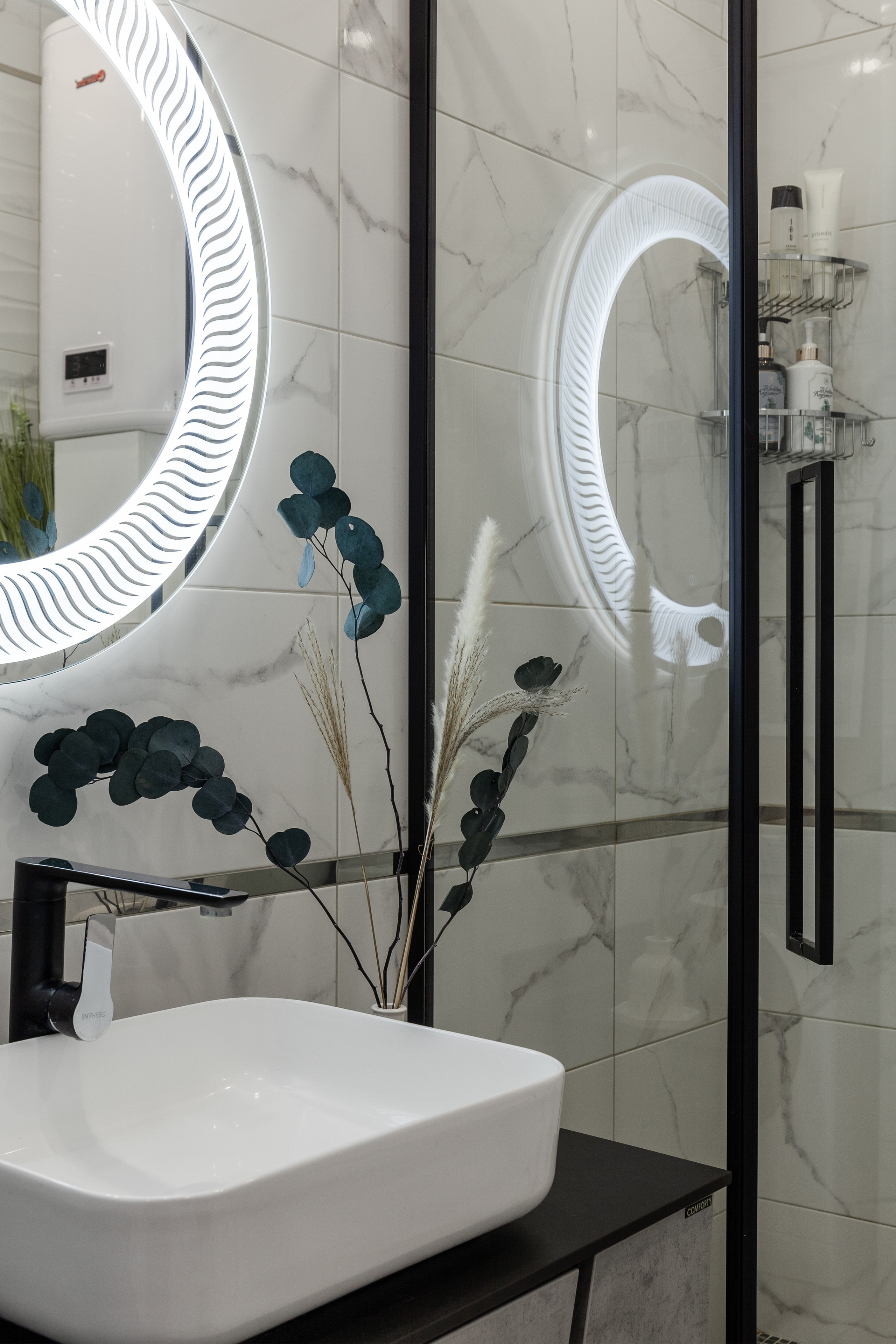 Интерьерная фотосъемка двухкомнатной квартиры в ЖК «Огни Сочи». Интерьерный фотограф в Москве