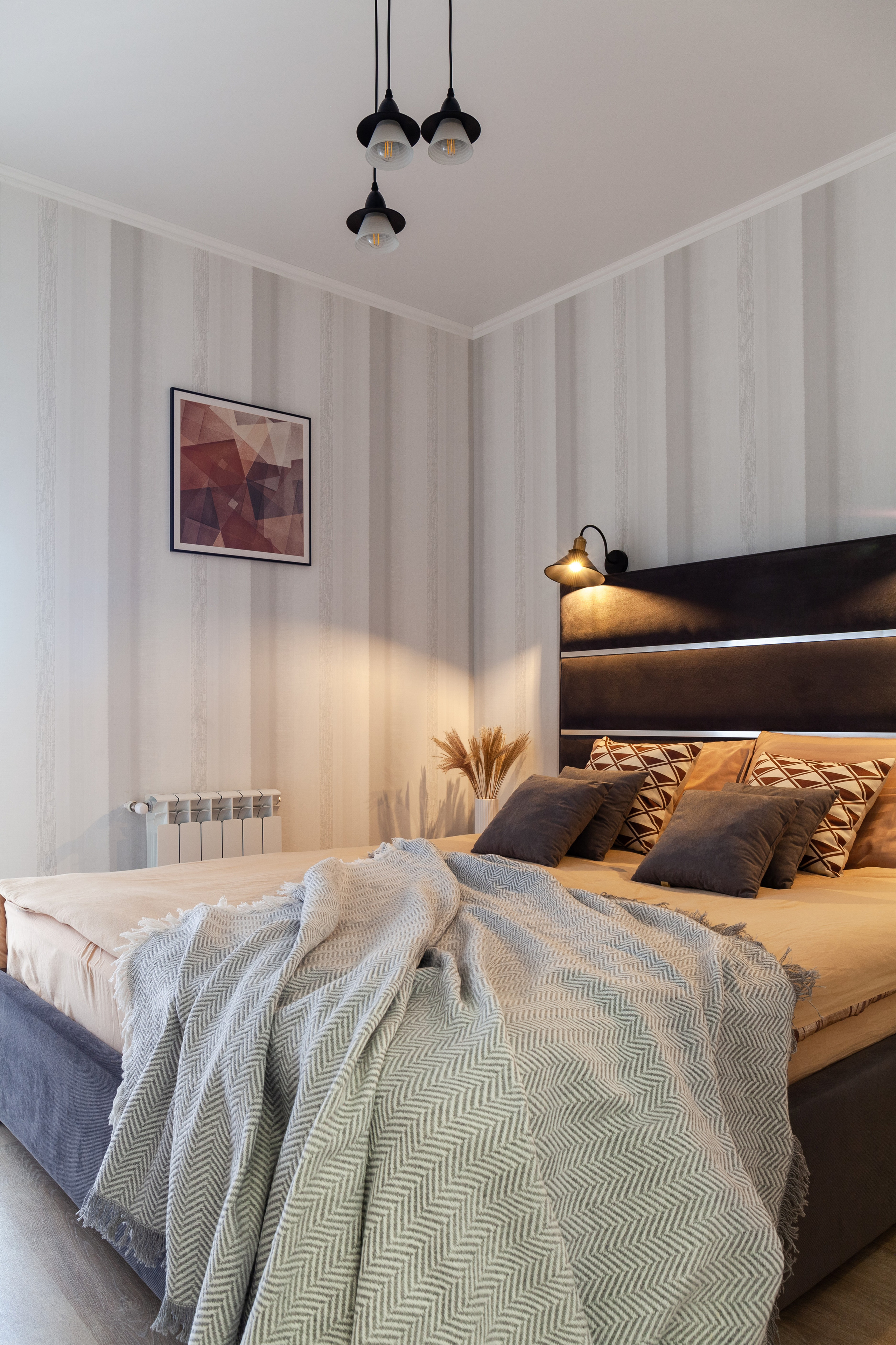 Интерьерная фотосъемка двухкомнатной квартиры в ЖК «Огни Сочи». Интерьерный фотограф в Москве