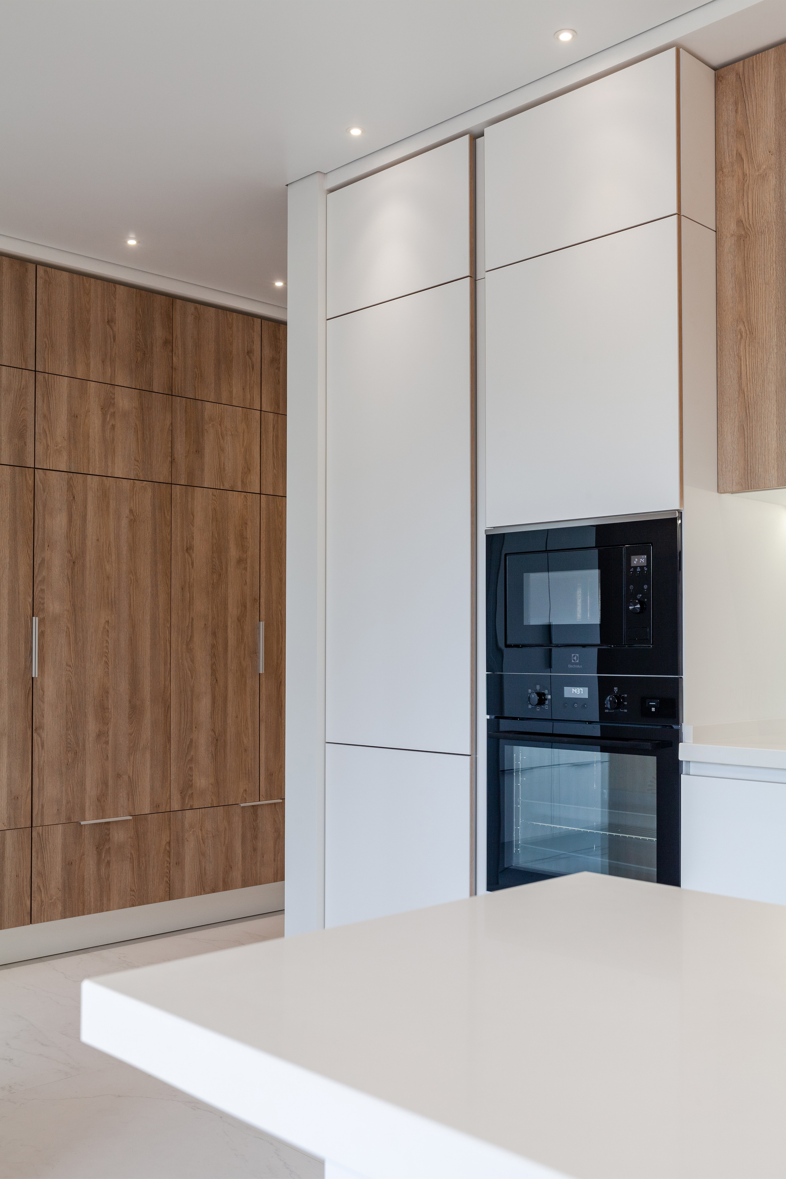 Интерьерная фотосъемка однокомнатной квартиры в Адлере. Интерьерный фотограф в Москве