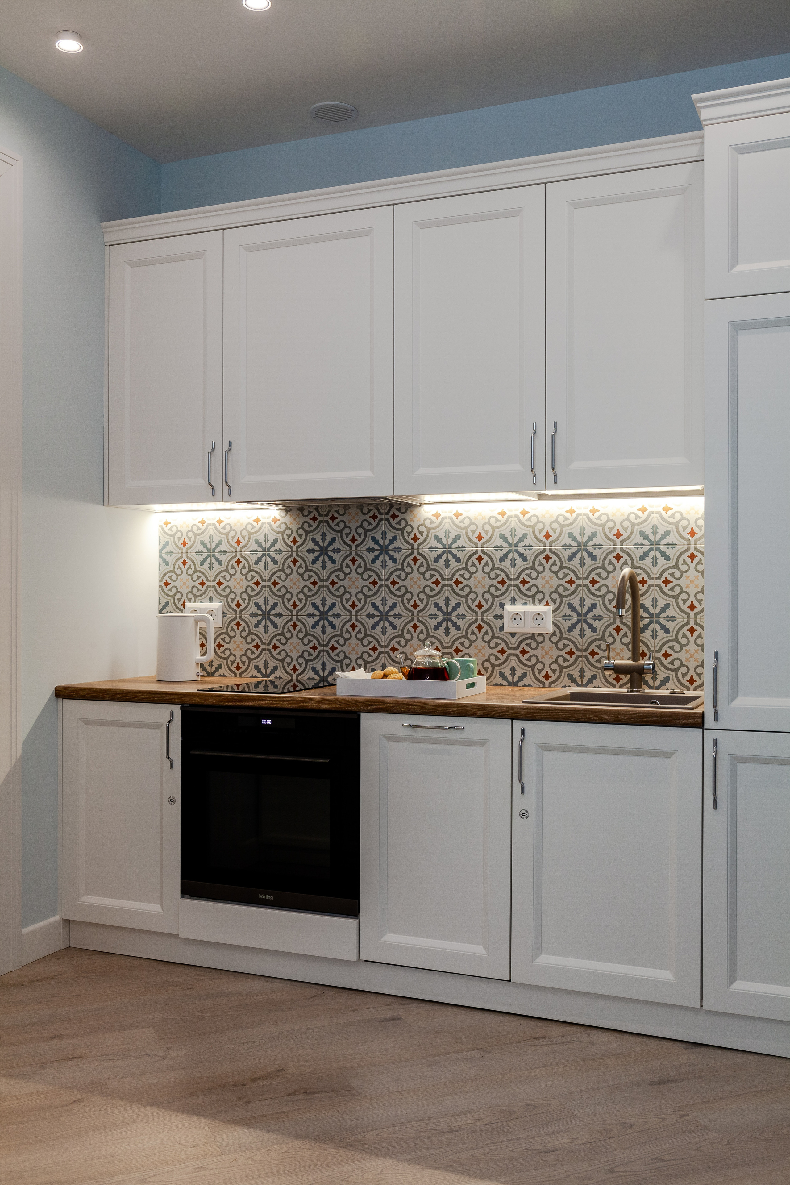 Интерьерная фотосъемка однокомнатной квартиры в ЖК «Посейдон», Мамайка. Интерьерный фотограф Москва