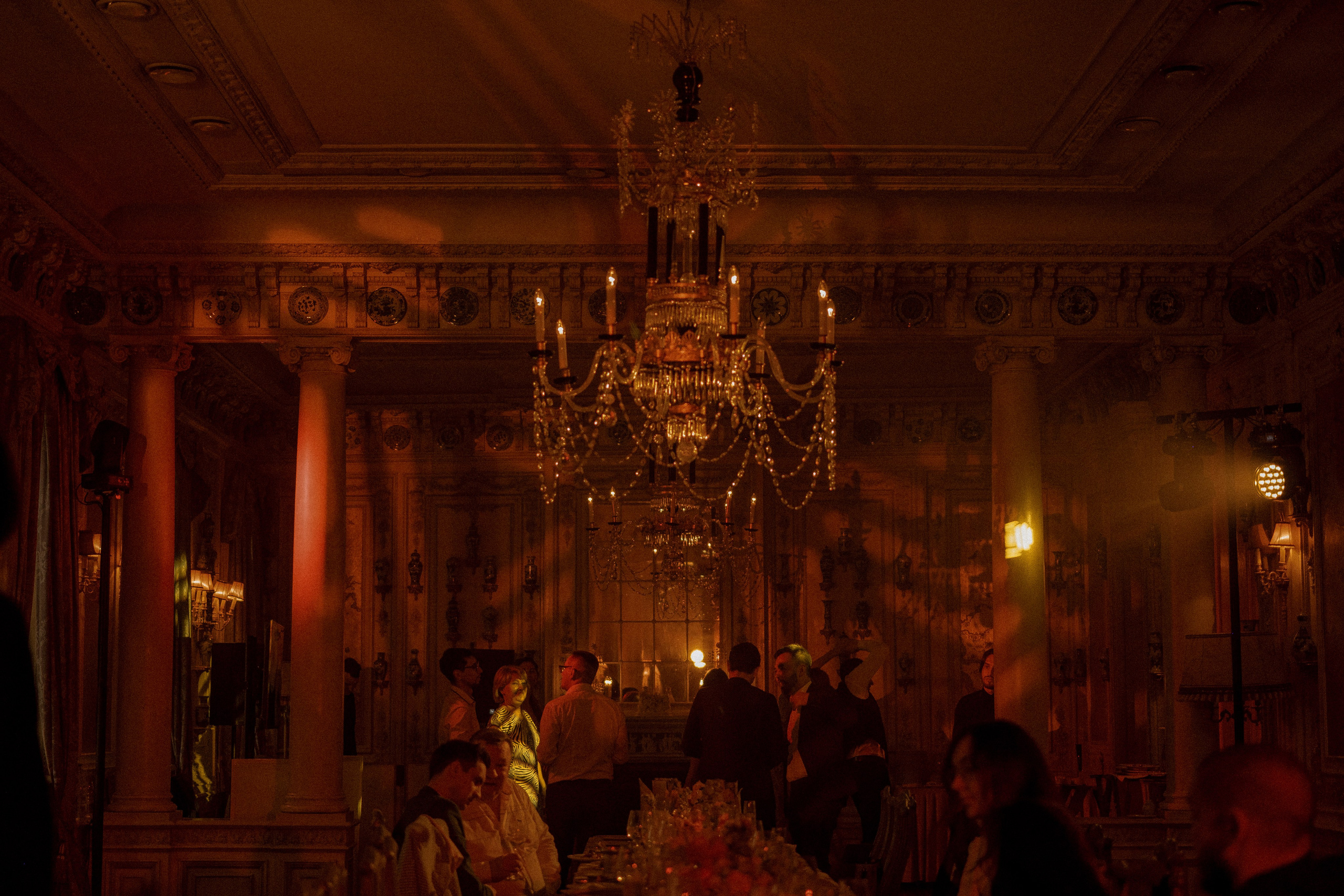 The reflections. Сентиментальная свадебная фотография