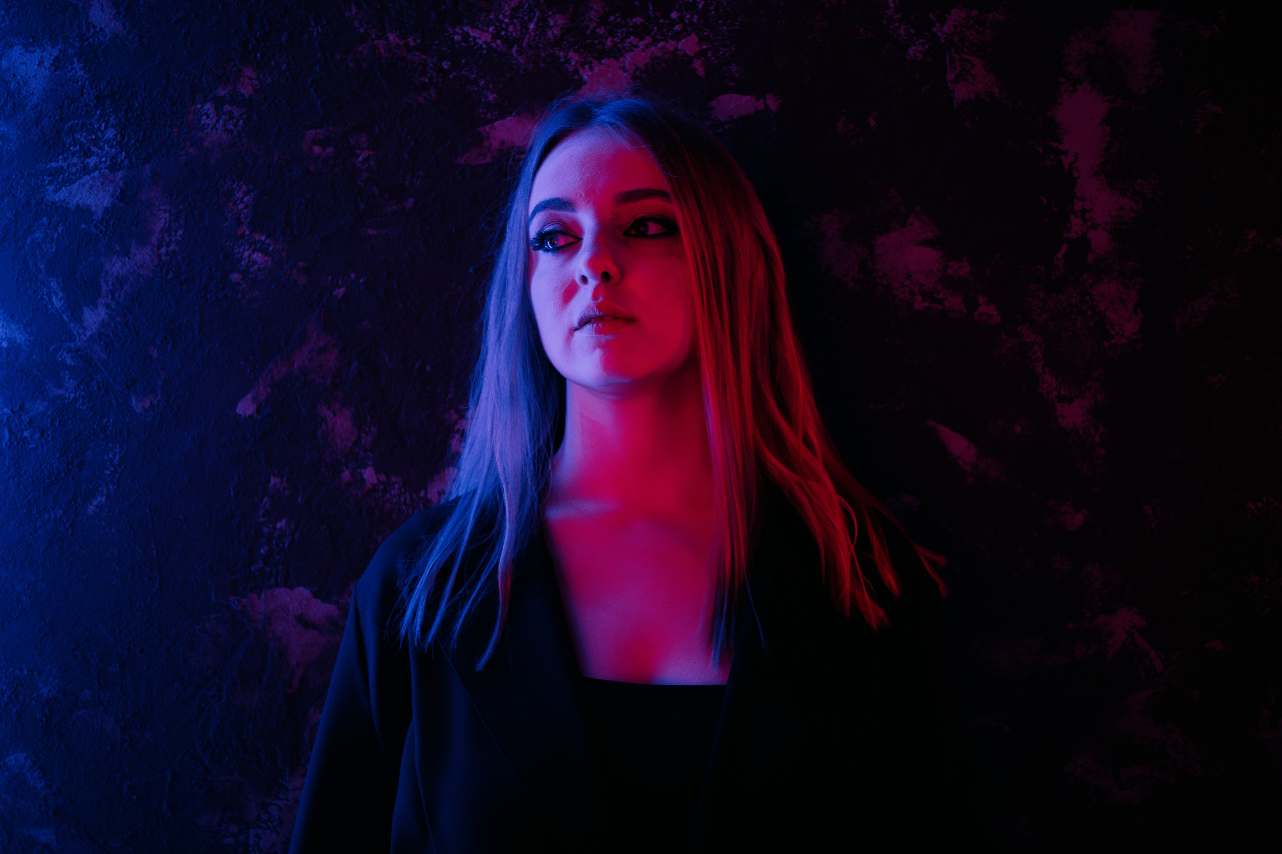 Настя и Тэйс. Фотограф в Тюмени Лизавета Сапицкая