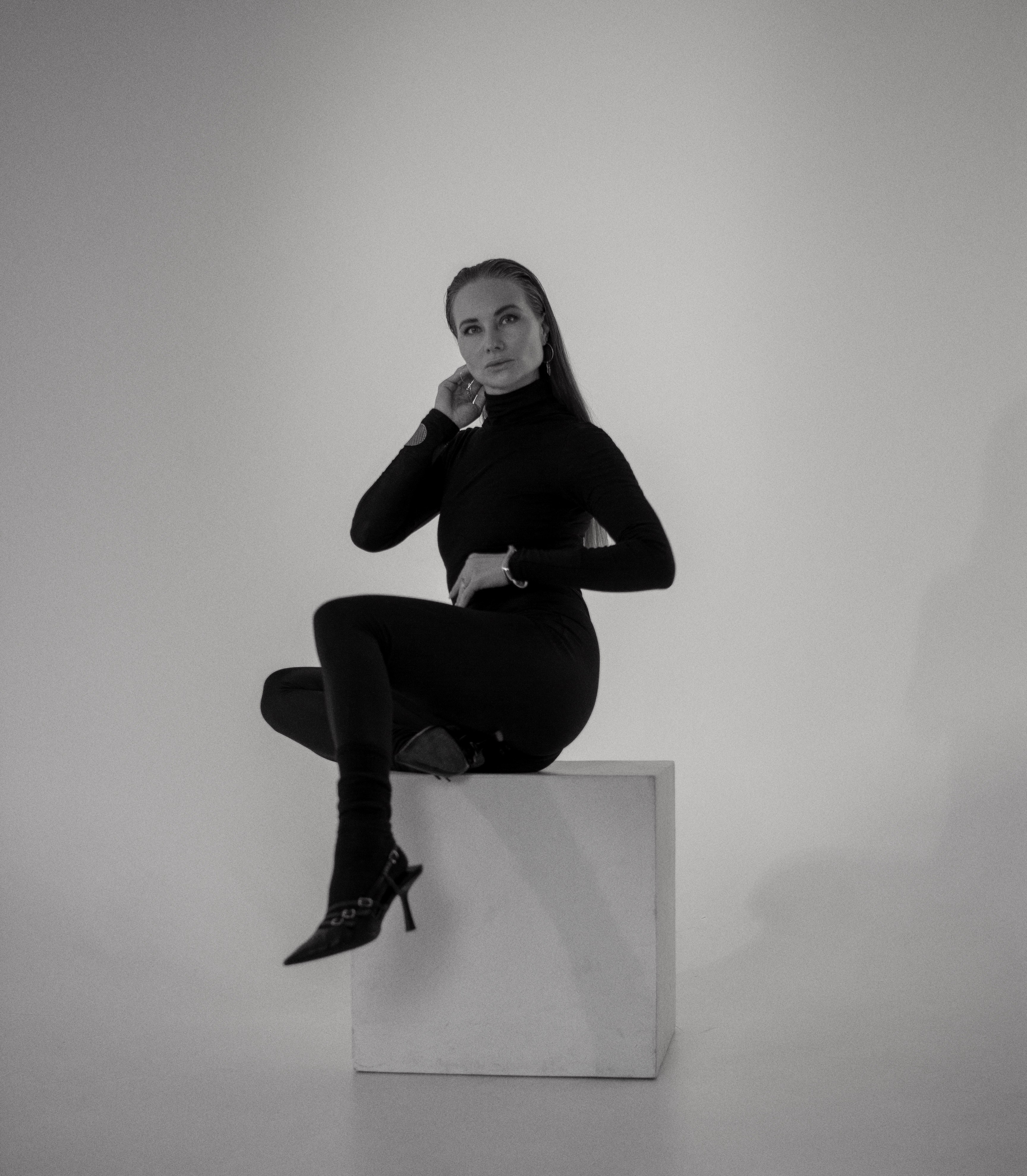 Черное на белом