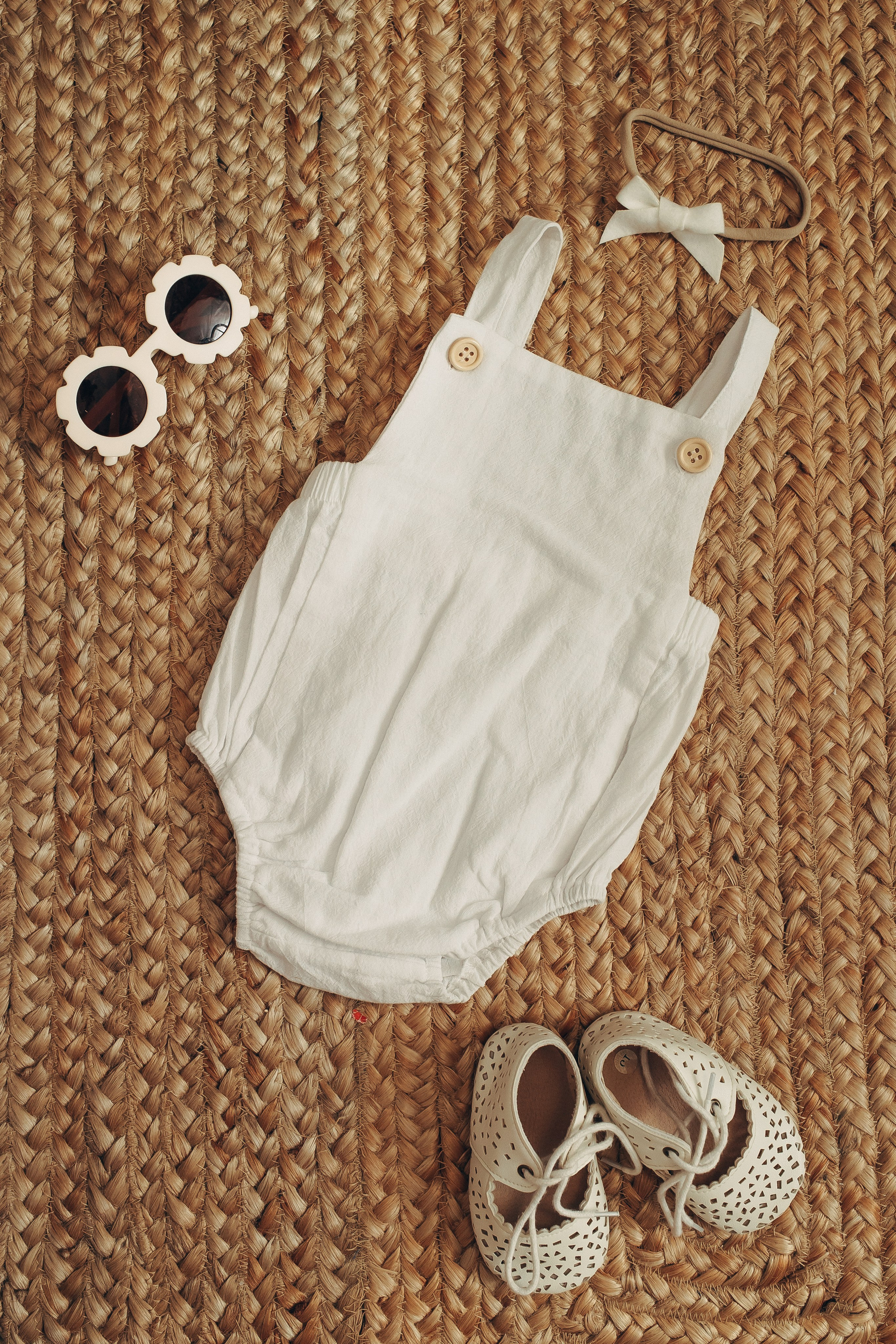 Одежда малышам. Фотограф на первый годик, семейный и детский фотограф в Новосибирске