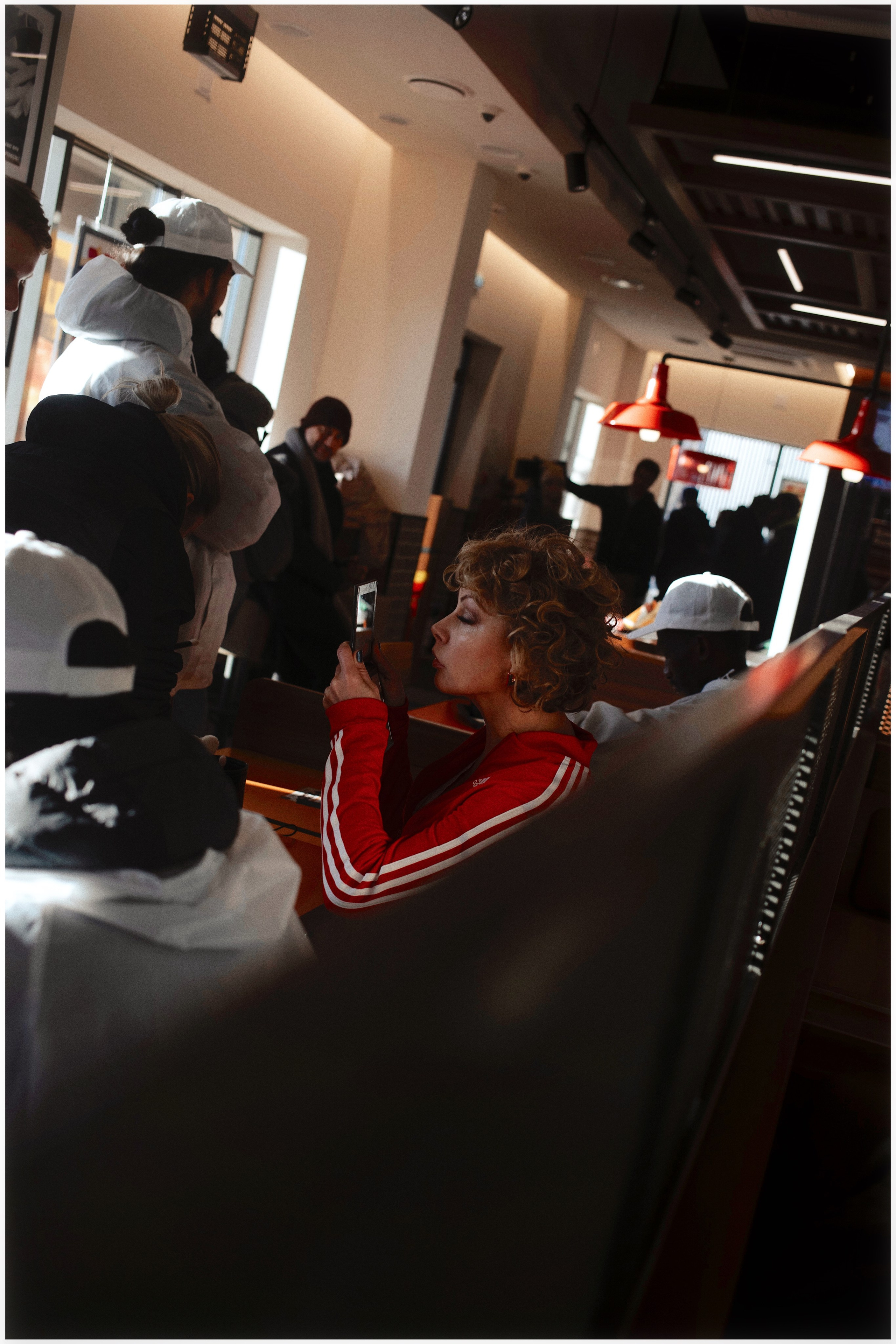 Behind the scenes. Portrait and backstage photographer Nina Crane