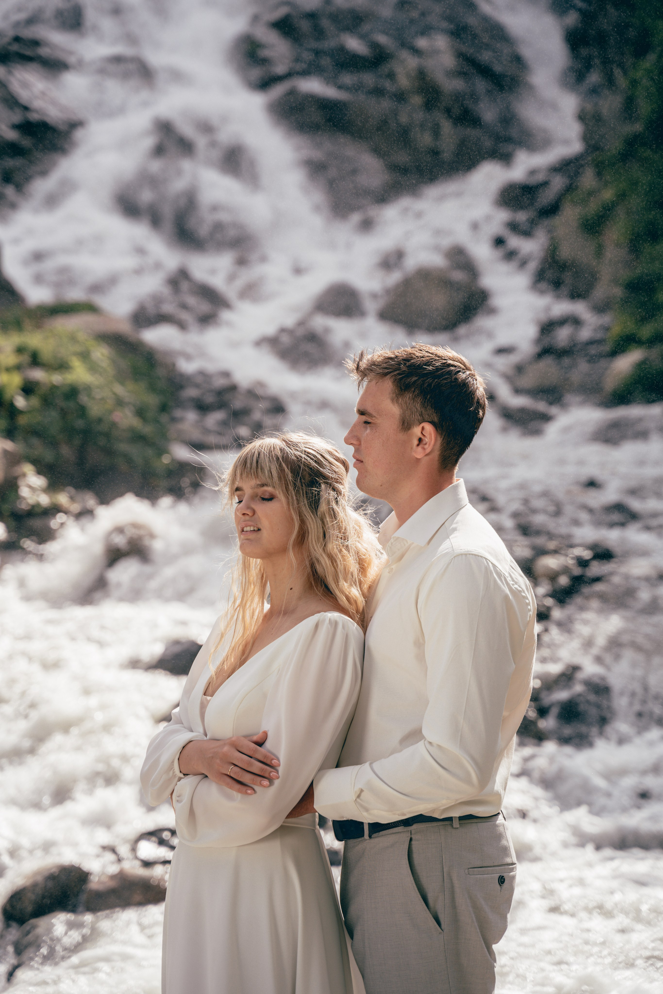 Свадебный фотограф КМВ Пятигорск, Железноводск, Ессентуки, Кисловодск Архыз Домбай Горы Фотосессия. Фотограф КМВ|ГОРЫ Пятигорск Железноводск Ессентуки Кисловодск Домбай Архыз Эльбрус