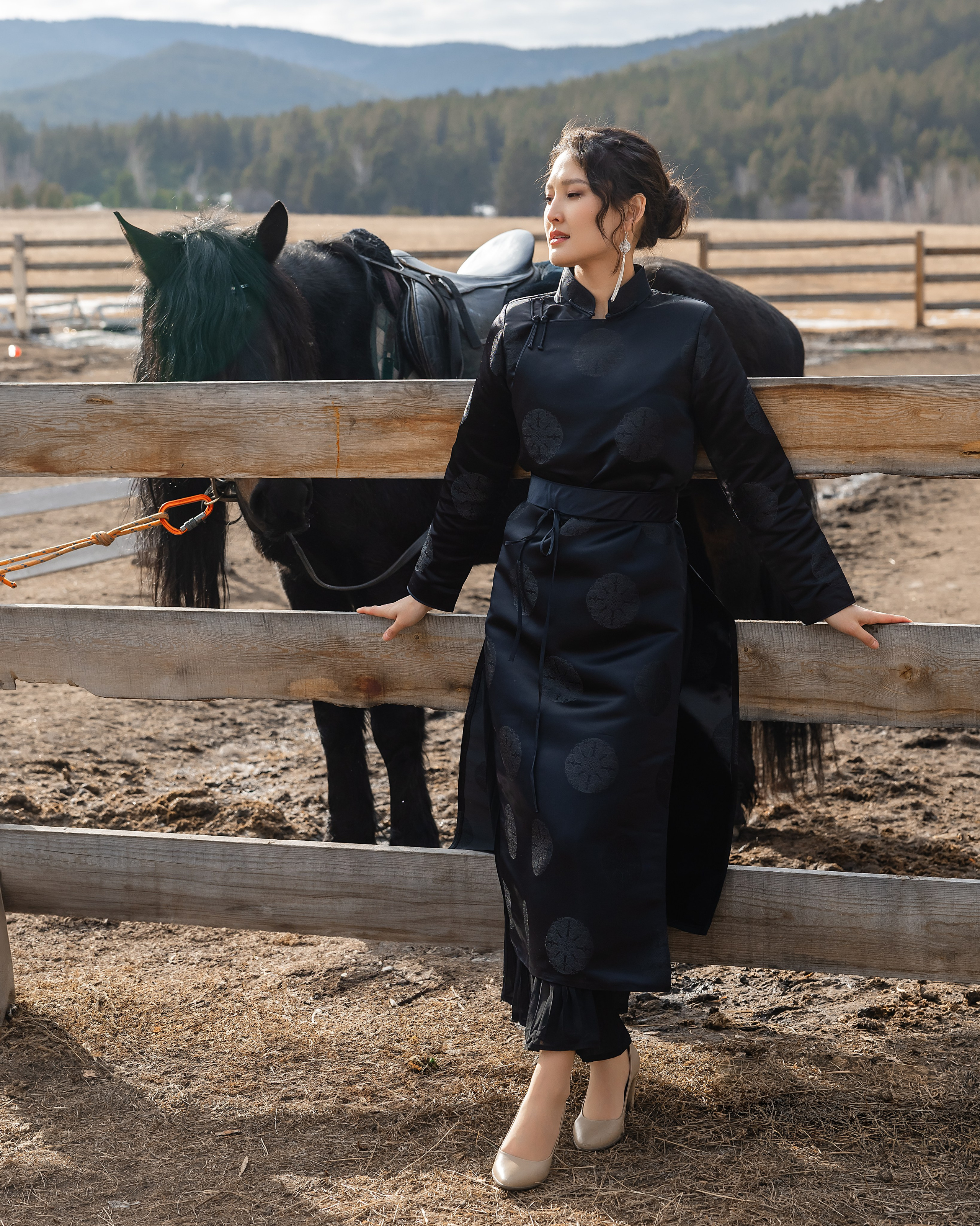 @Bayanbrand. Фотограф и видеограф в Улан-Удэ: Аюна Габагуева и Артём Шаханов