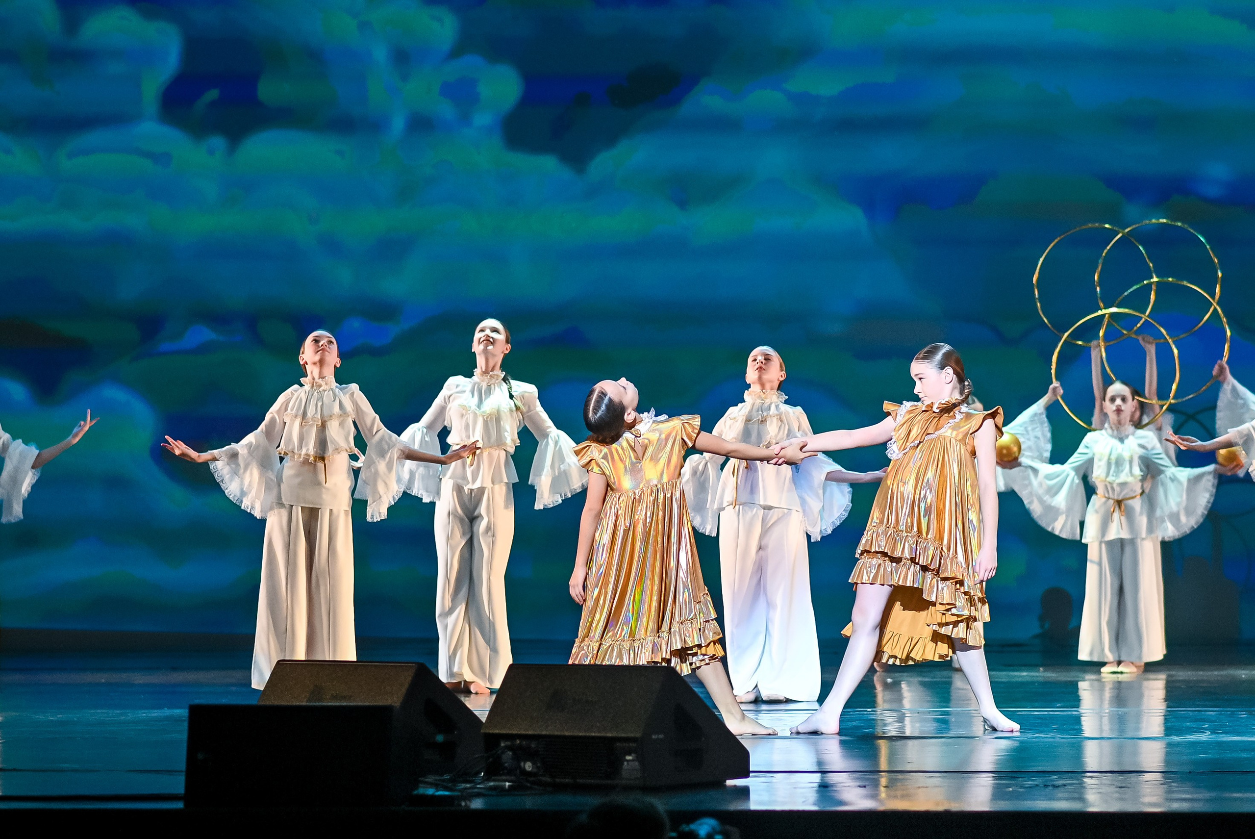 23 апреля, часть 3, БКЗ Октябрьский, г. Санкт-Петербург. Золотое яблочко