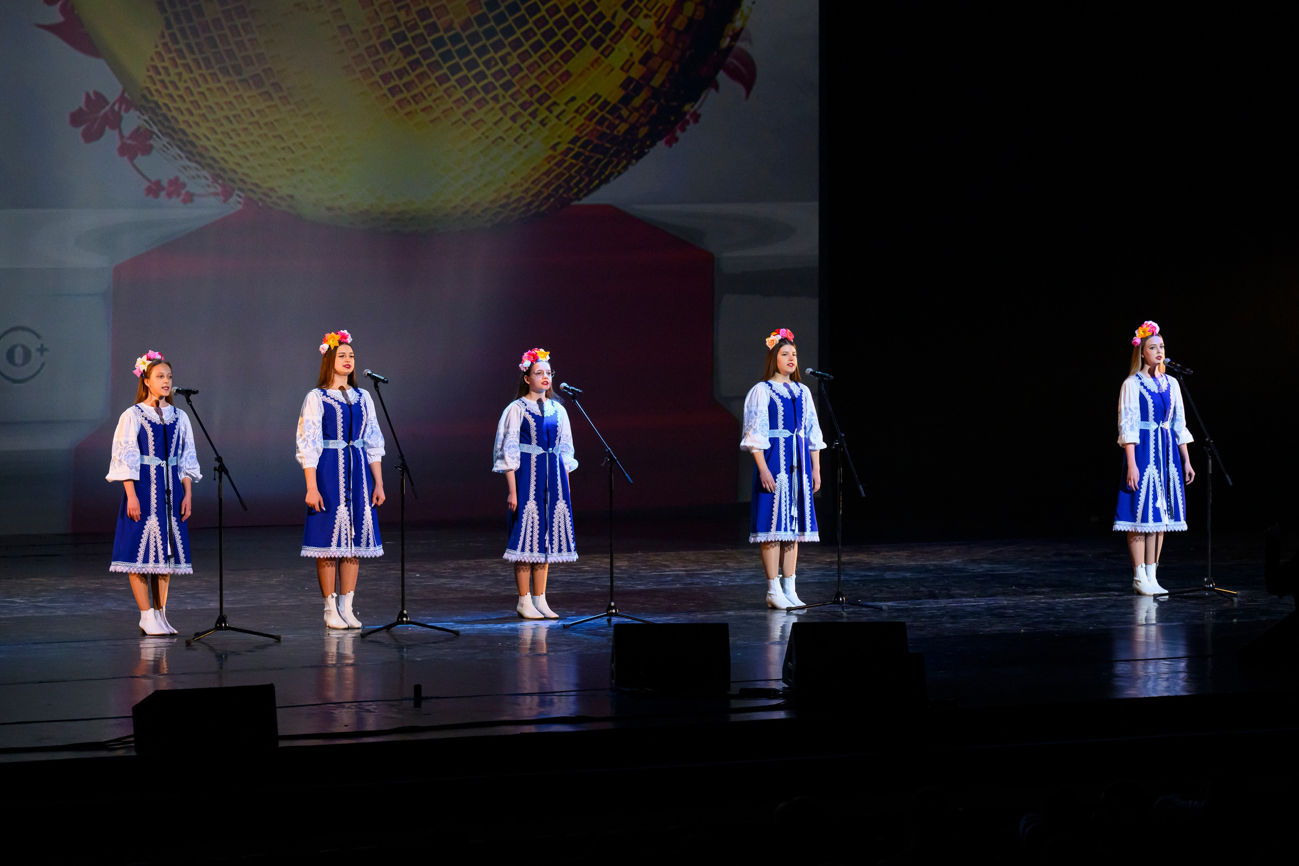 23 апреля, часть 1, БКЗ Октябрьский, г. Санкт-Петербург. Золотое яблочко