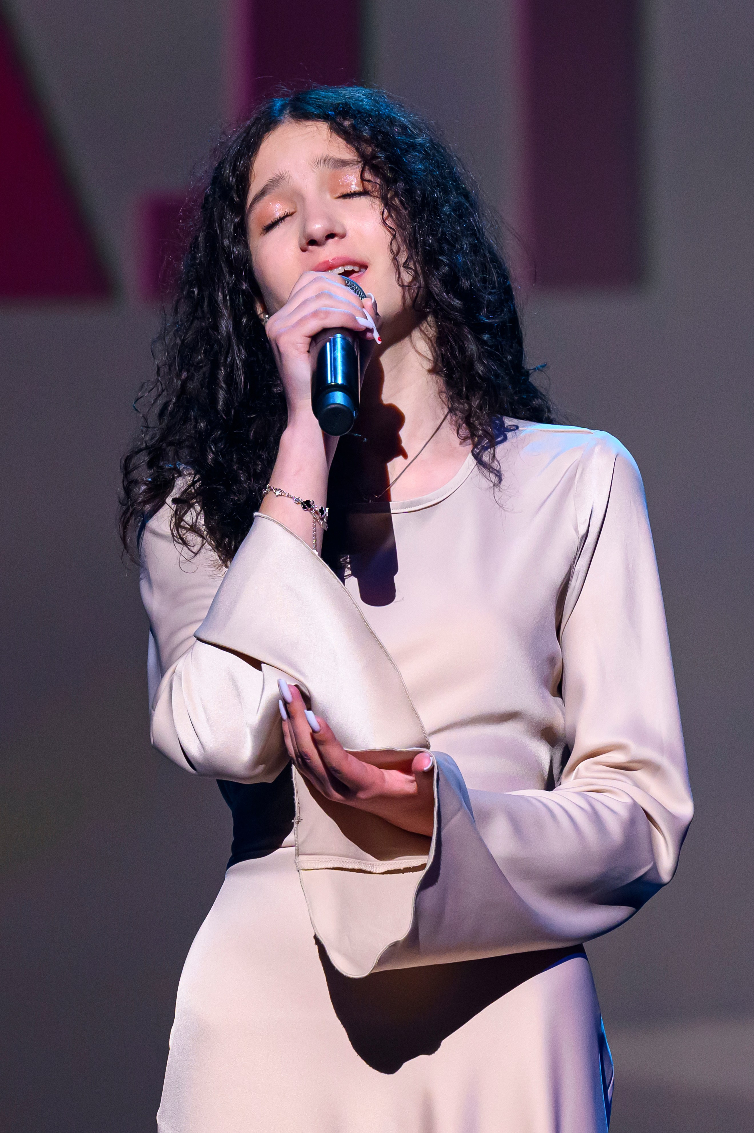 23 апреля, часть 1, БКЗ Октябрьский, г. Санкт-Петербург. Золотое яблочко