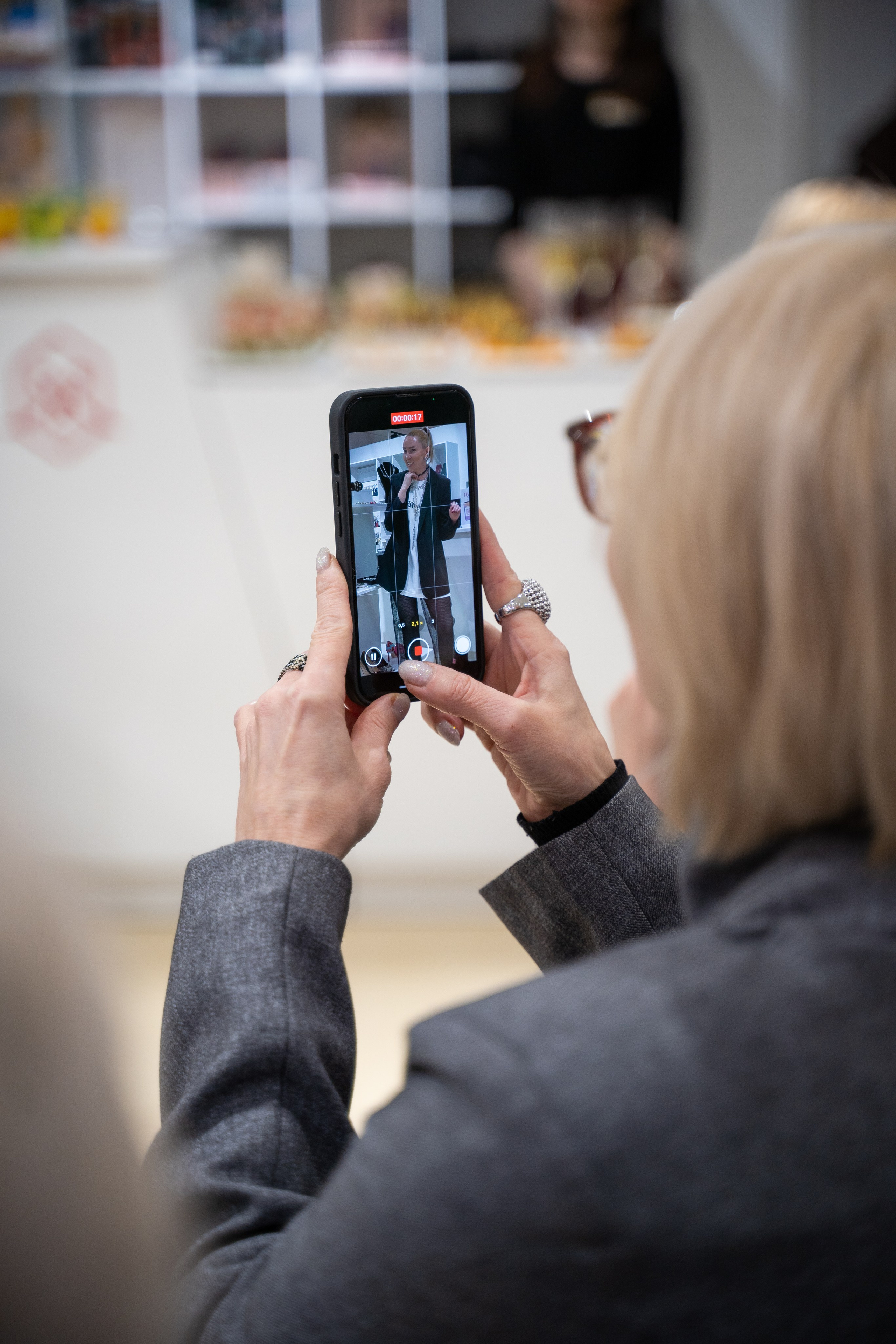 Встреча со стилистом в магазине Milano. Фотограф София Александрова