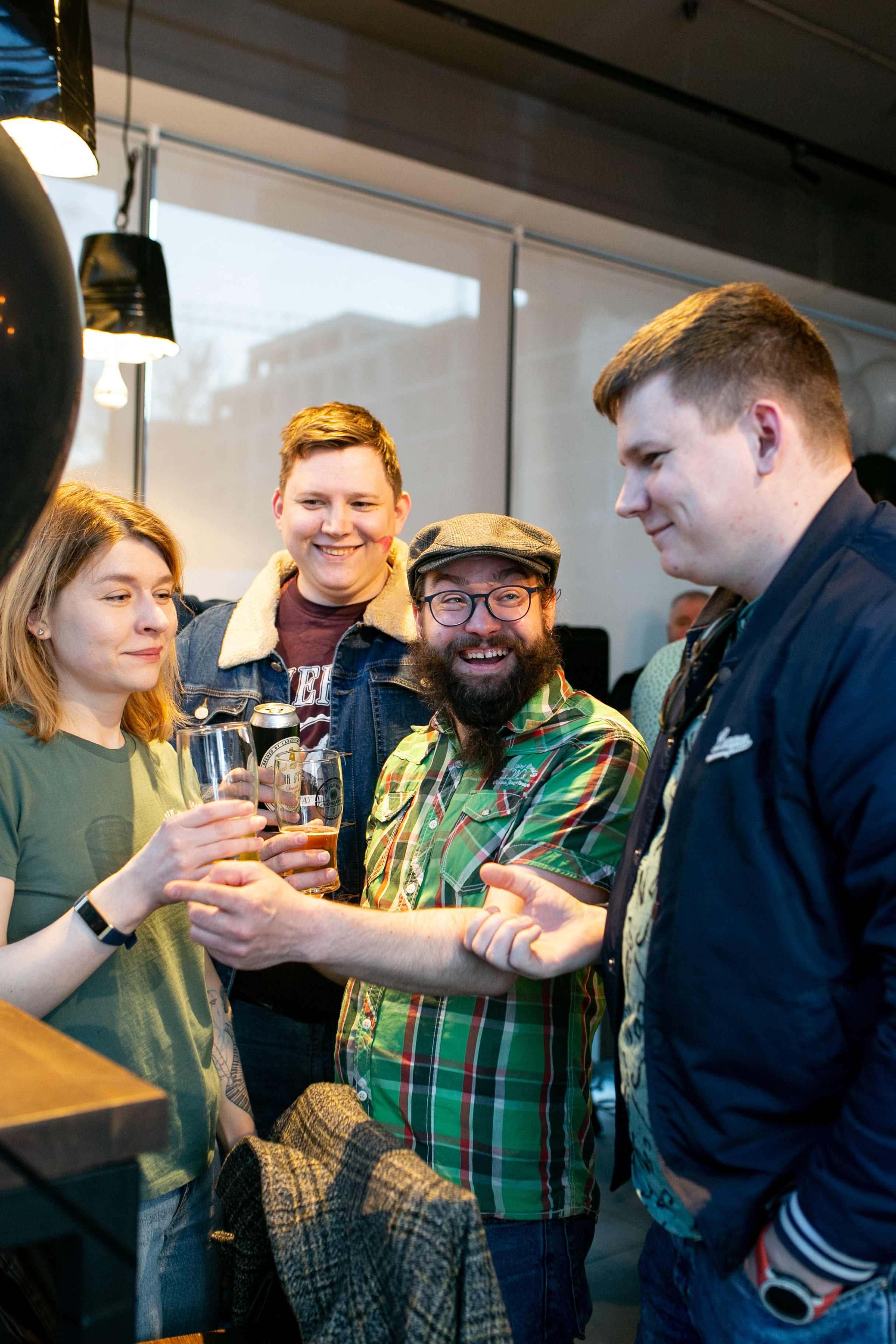 День рождения бара Добрый бондарь. Фотограф в Новосибирске Ася Зверева