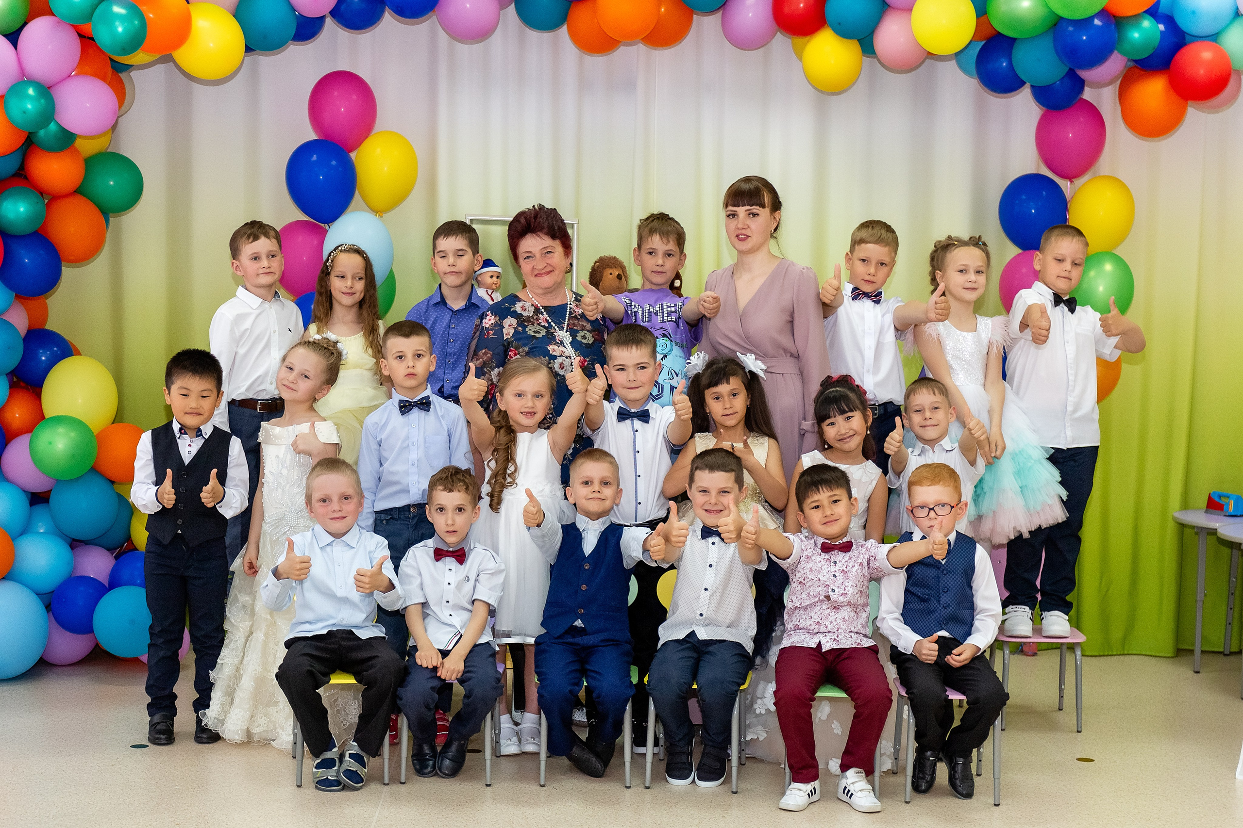 Выпускной. Детский сад «Тигрёнок». Стильный выпускной альбом Владивосток фотограф Вероника Мигачева