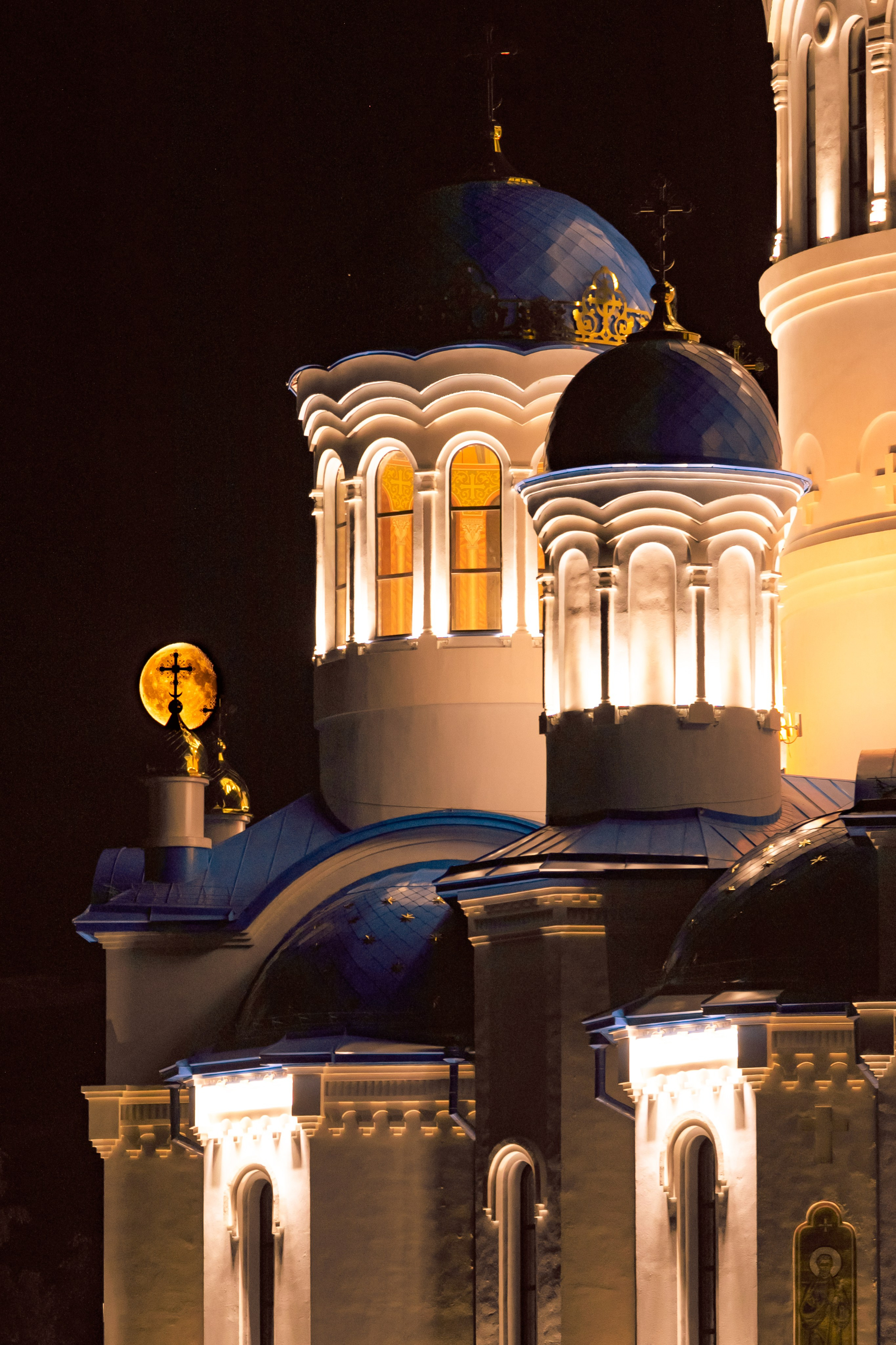 Город в ночи. Фотограф Елена Вишневская (Ушакова) Нефтеюганск, Сургут, Тюмень