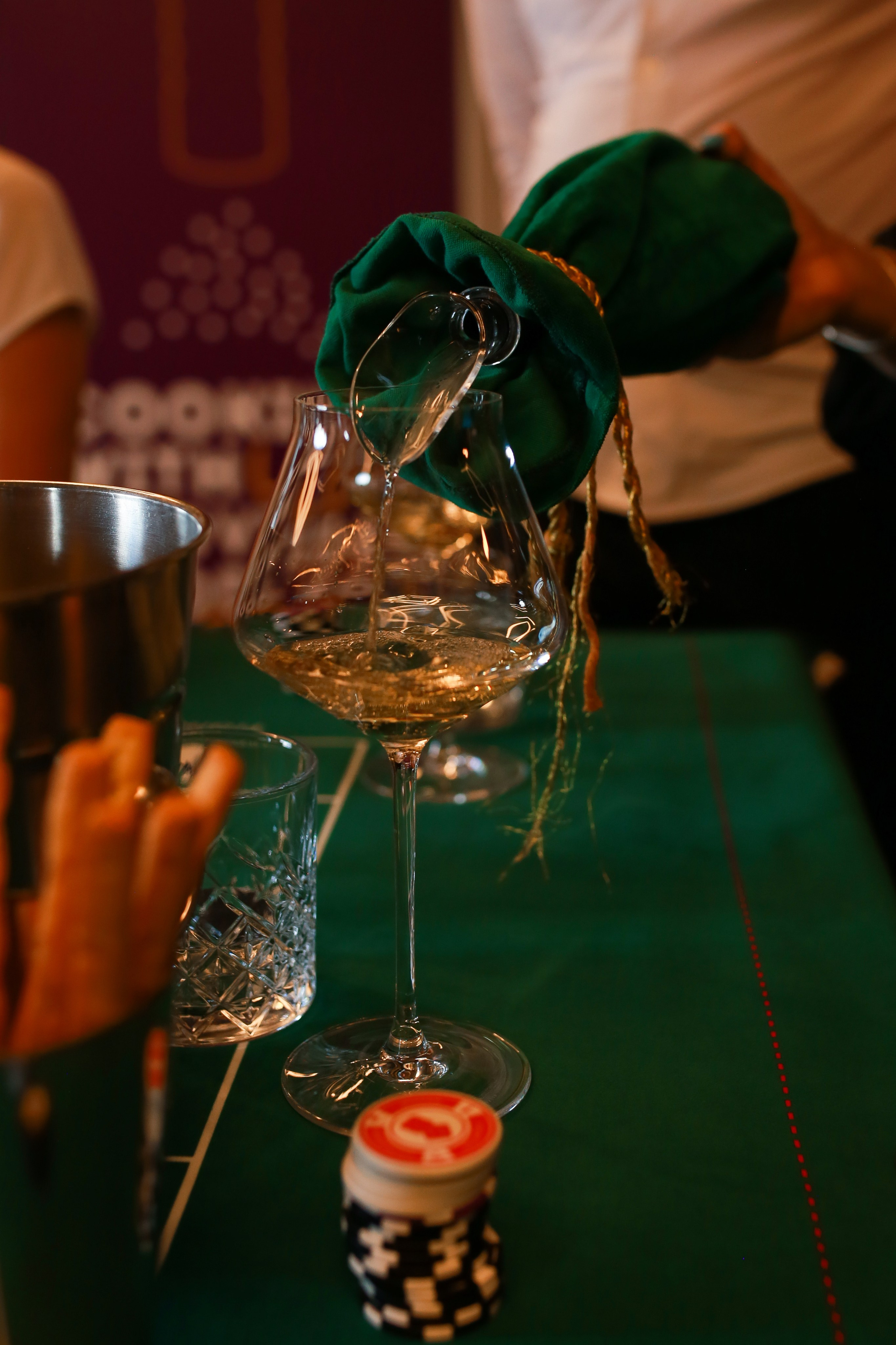 Винное казино для «JTI». Репортажный и портретный фотограф Полина Ершова