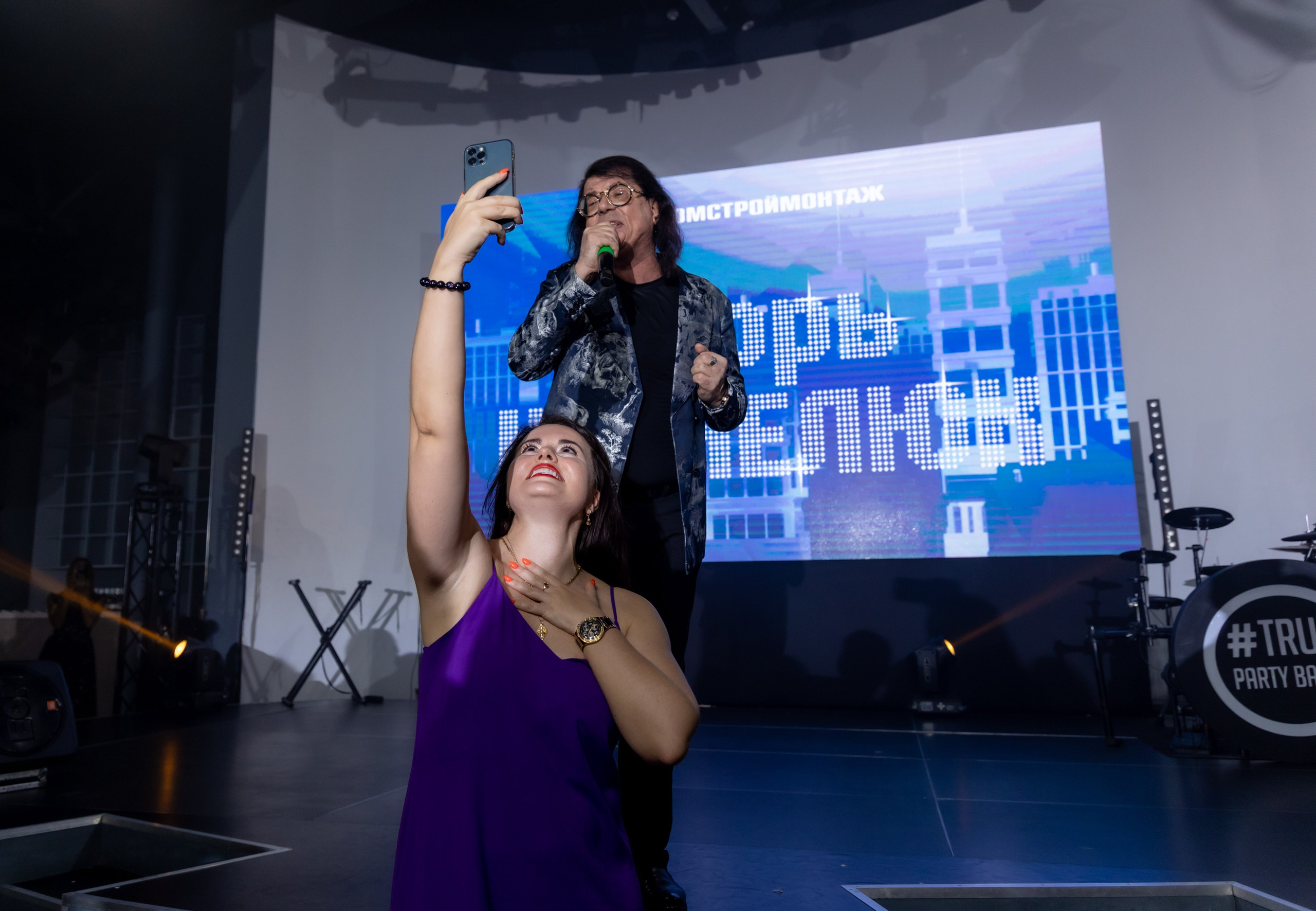 Репортажная фотосъёмка корпоративного мероприятия. Фотограф на праздник, корпоратив, День Рождения и Юбилей в г. Санкт-Петербурге Алексей Анкушев