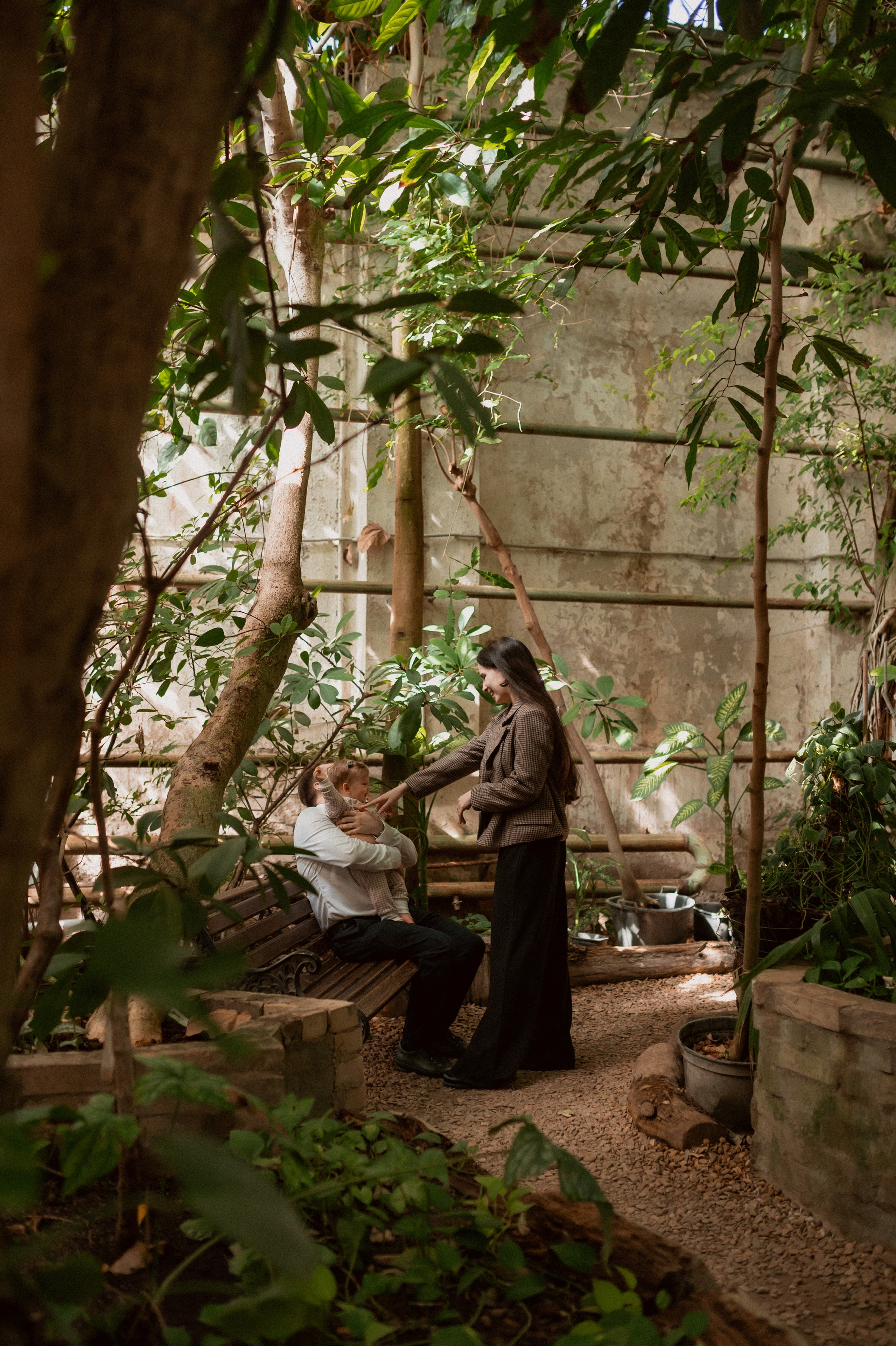 Илья, Ирина и Ева в Оранжерее. Семейный и свадебный lifestyle-фотограф в Москве Мария Петрова