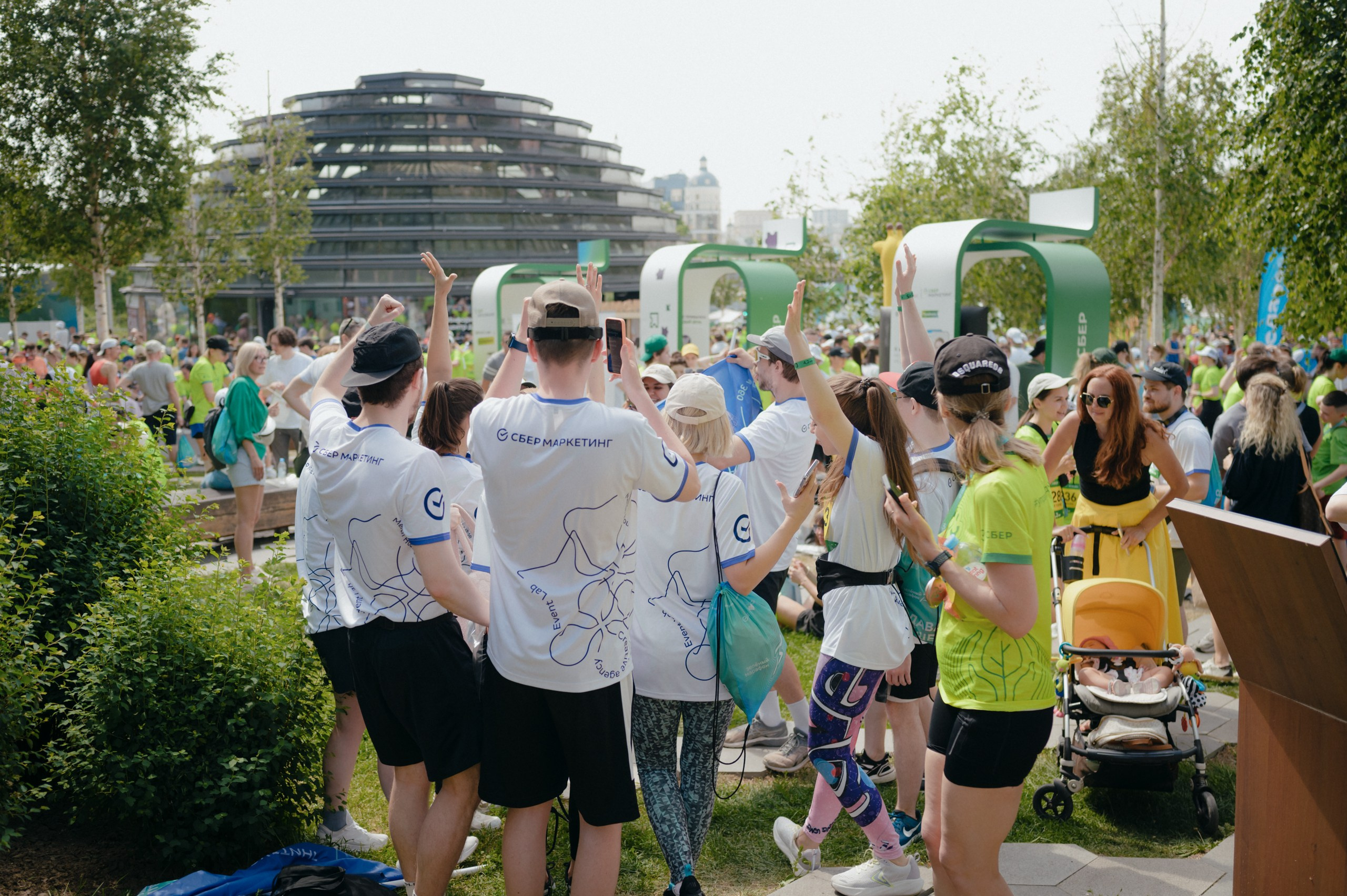 Фотосъёмка участников марафона в Москве. Komonev