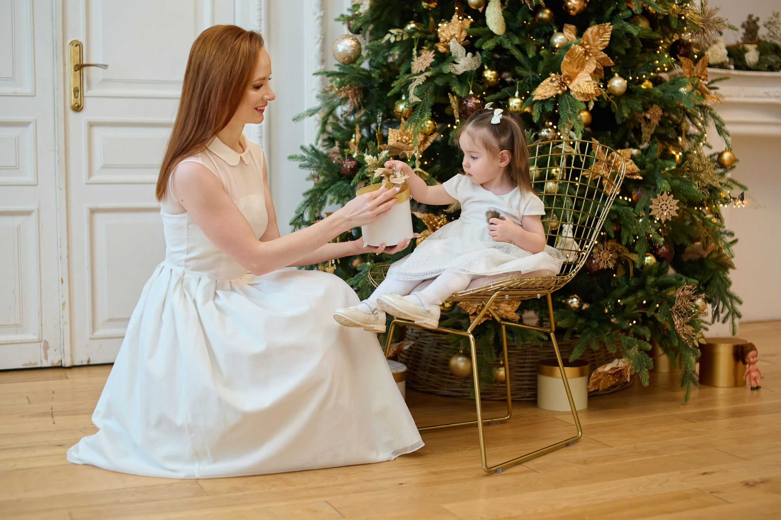 Новогодняя съемка для мам и малышей в студии. Фотограф в Санкт Петербурге Александра Вильдгрубе