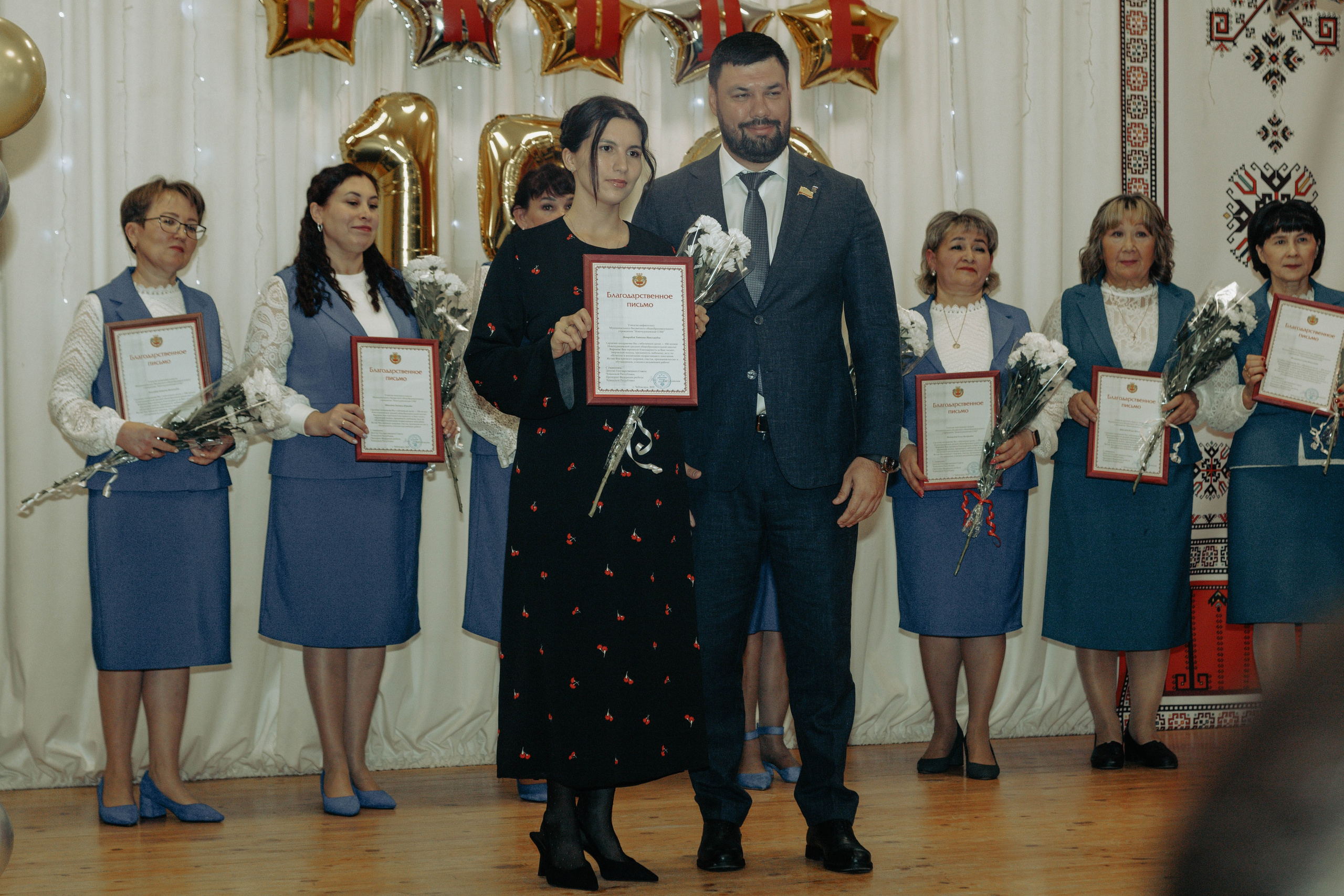 МБОУ «НОВОЧУРАШЕВСКАЯ СОШ». Фотограф г. Чебоксары Николай Фадеев