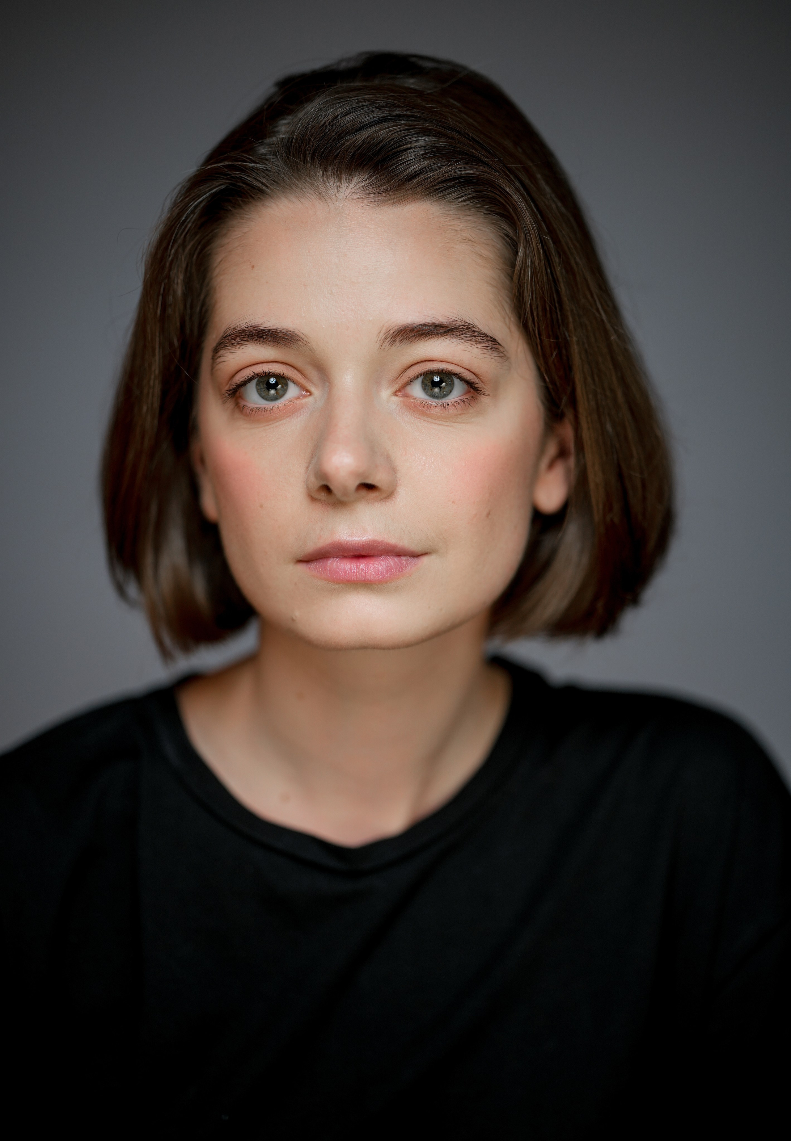 Актриса Татевик Ягутьян. Портретная съемка в Москве, студийный фотограф Игорь Фомин