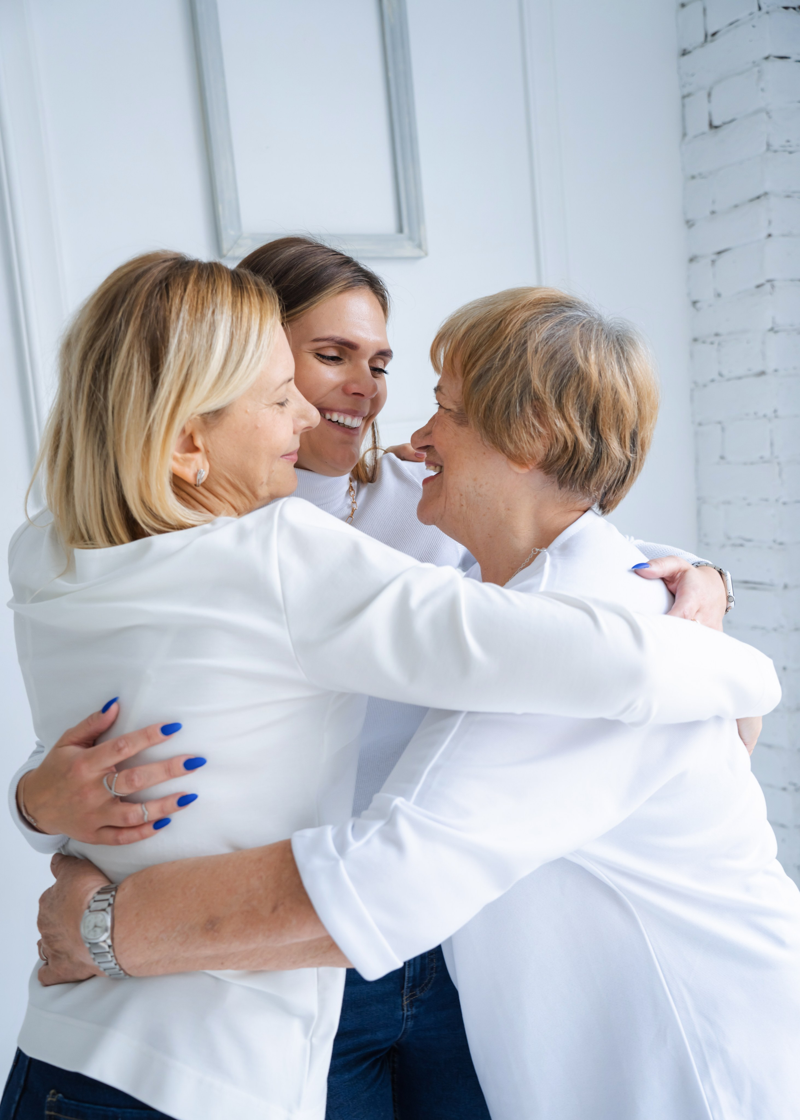 Нина, Ольга, Алена — студия. Фотограф Оксана Шавва