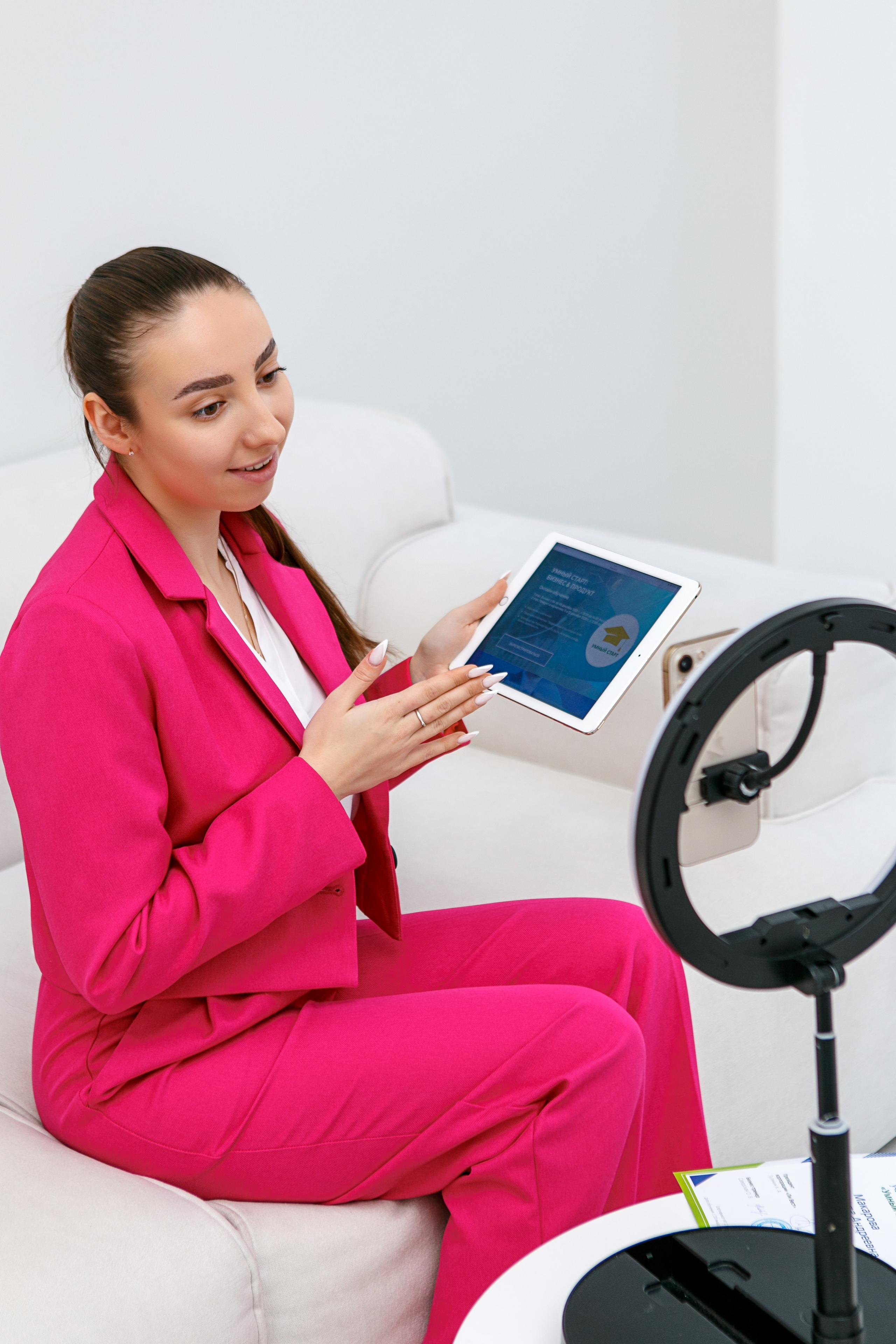 Корпорация LiVest. Контент фотограф, съемка для маркетплейсов, фуд съемка и репортажи в Новосибирске Ралия Галеева