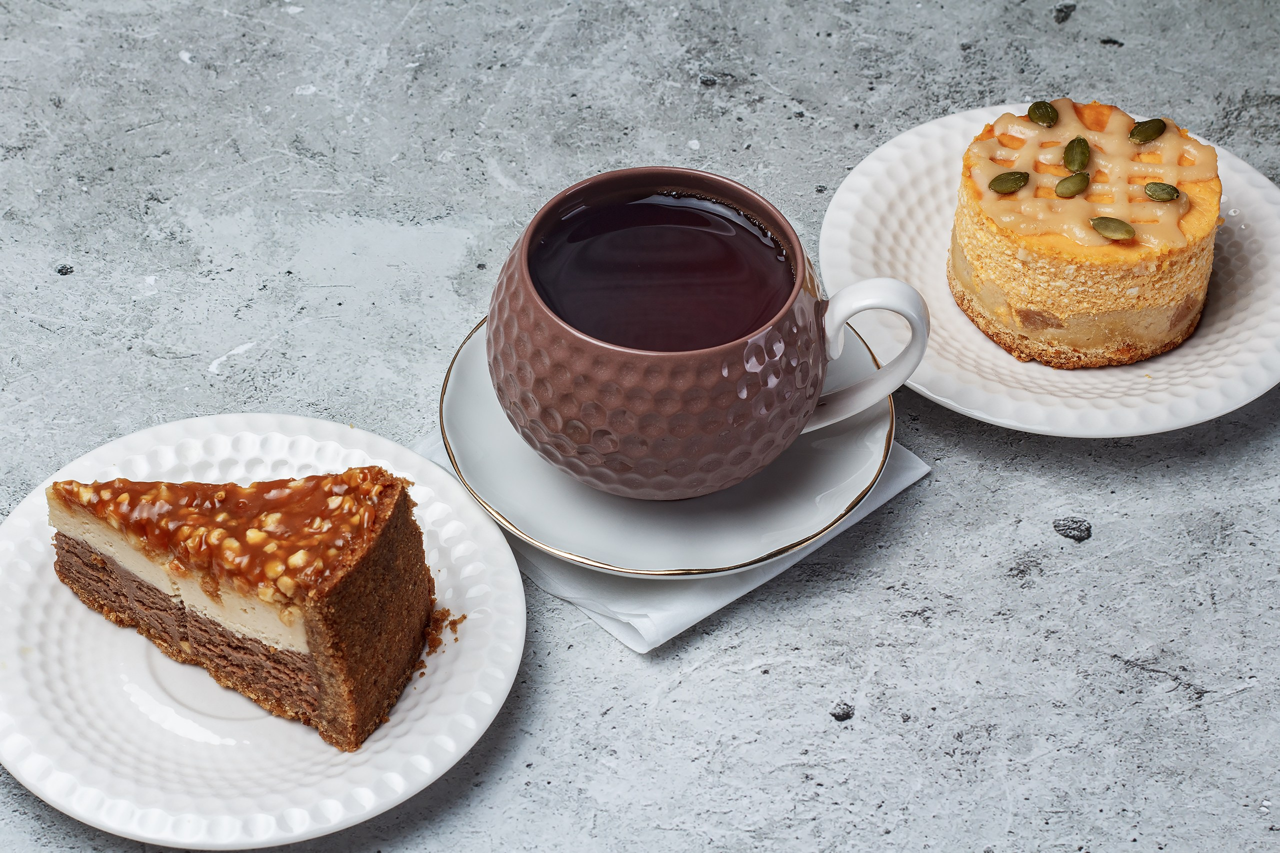 пирожное кофейни-кондитерской Konfi