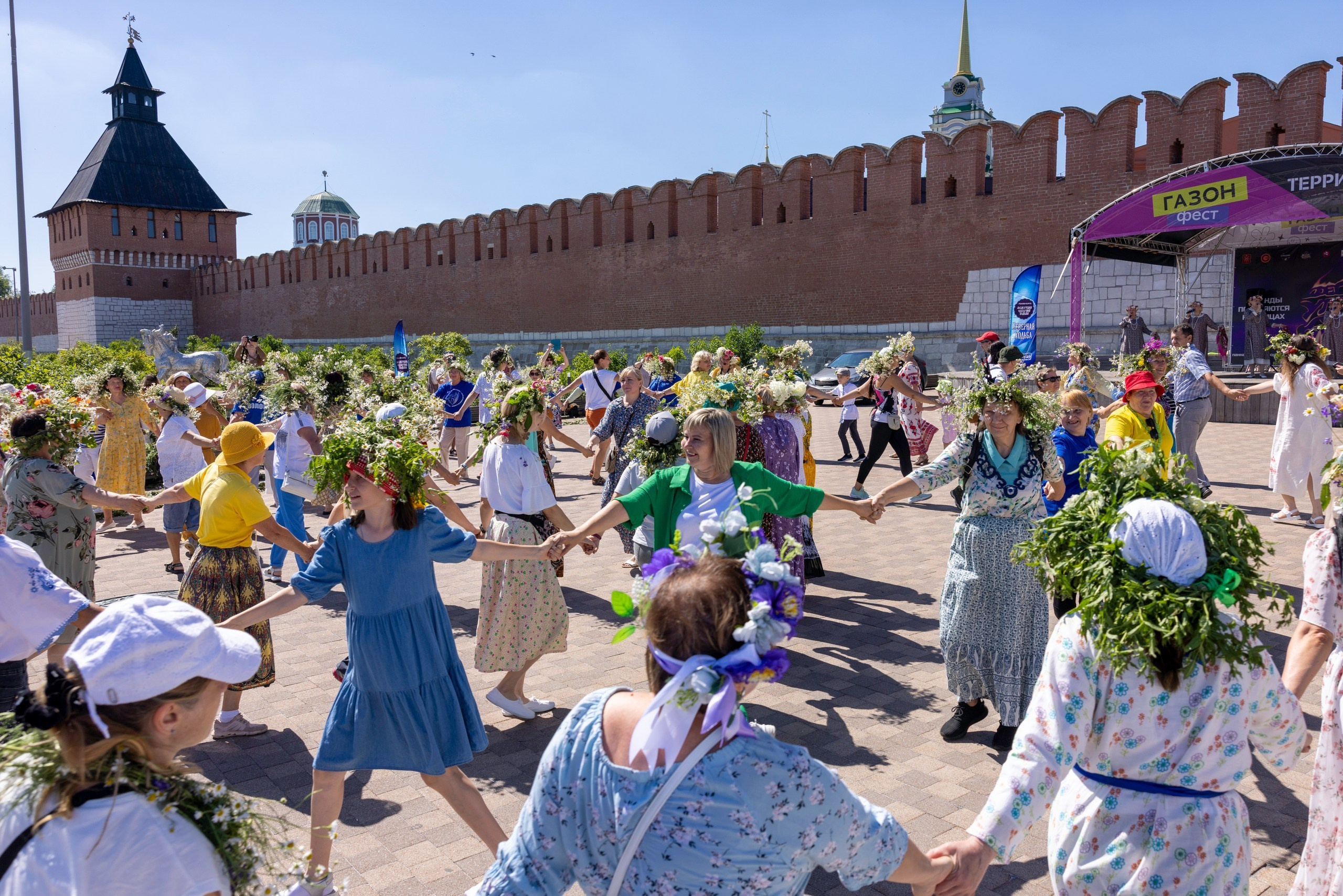 Фестиваль «Ромашковый хоровод». Северная ходьба. Фотограф в Туле Крупский АнДРей. Фотостудия «КАДР71» в Туле
