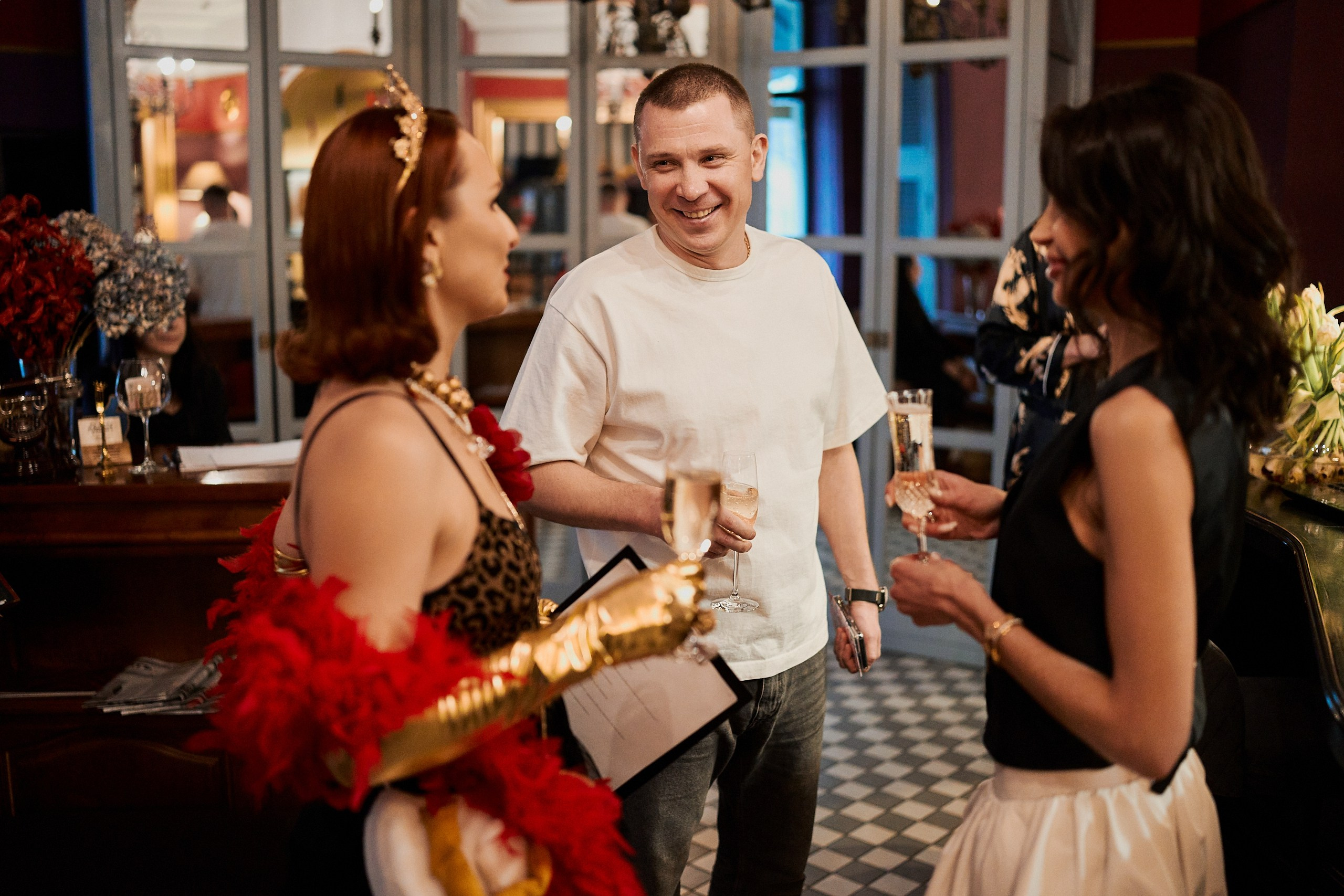 «Cringe party» × день рождения. Матвей Яворский — фотограф в Челябинске