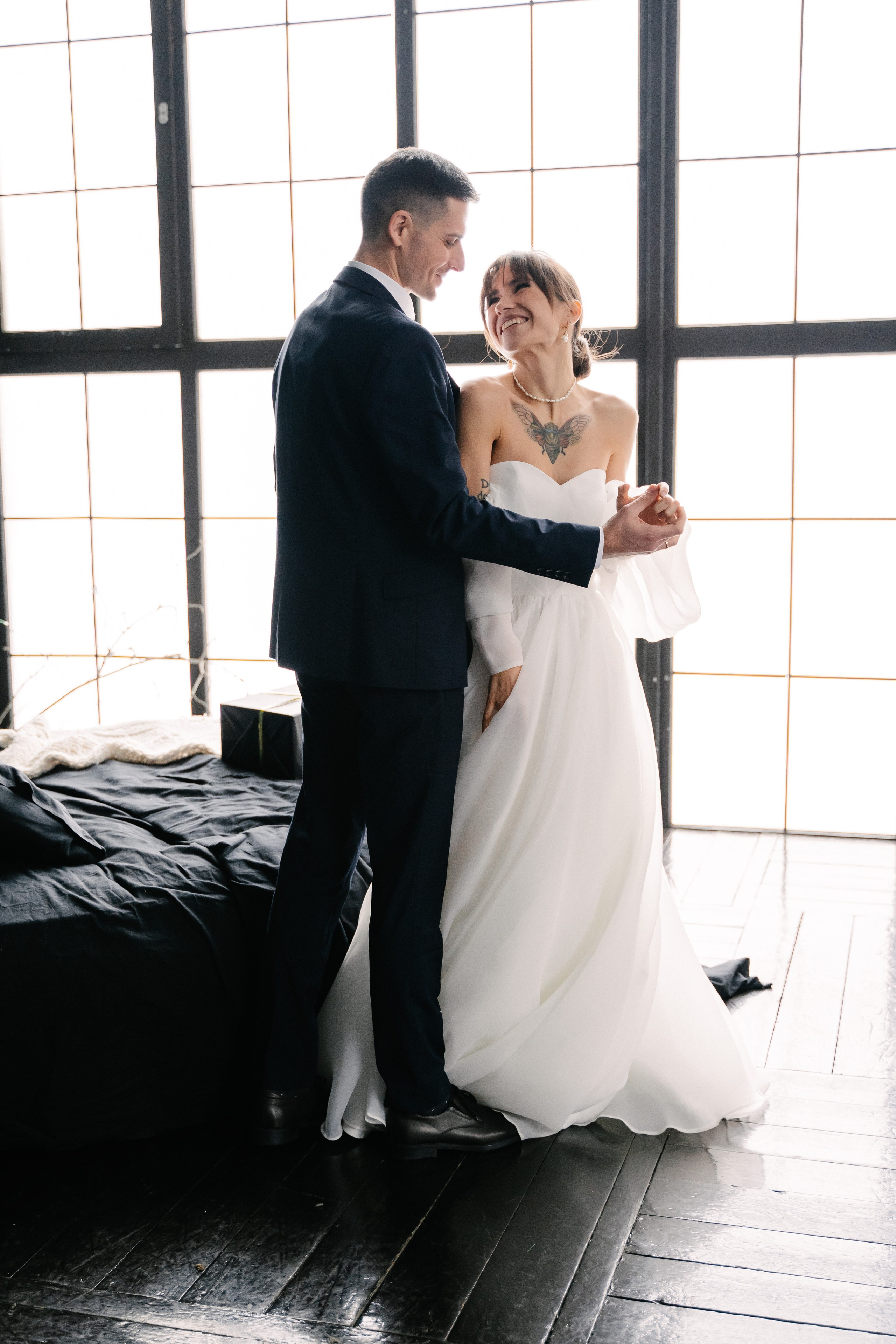 Свадебная фотосессия молодоженов в студии. Свадебный и семейный фотограф из Воронежа|Москвы Бубнова Екатерина