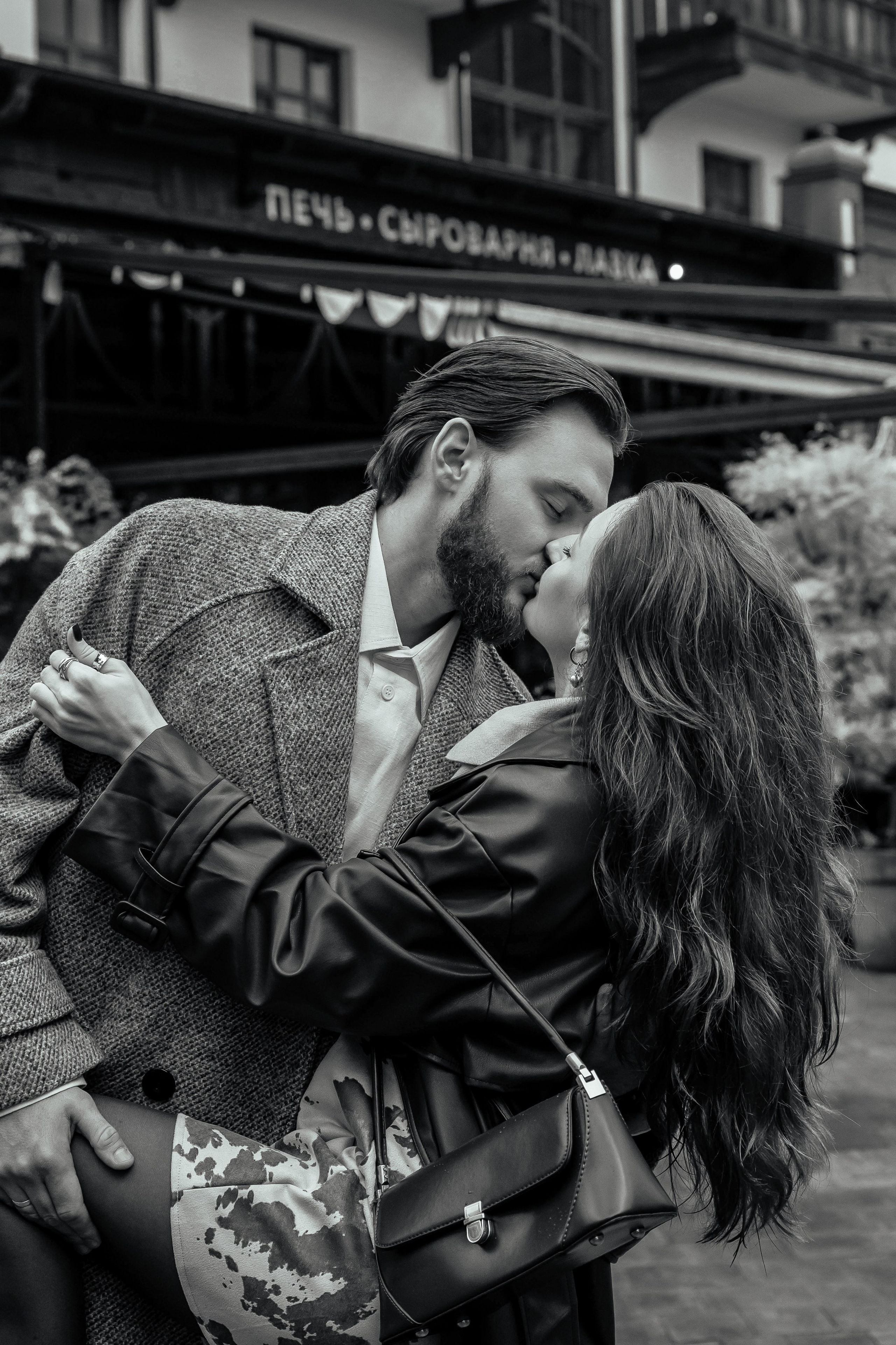 Влюбленные с собачкой. Наталья Слесаренко фотограф в Сочи