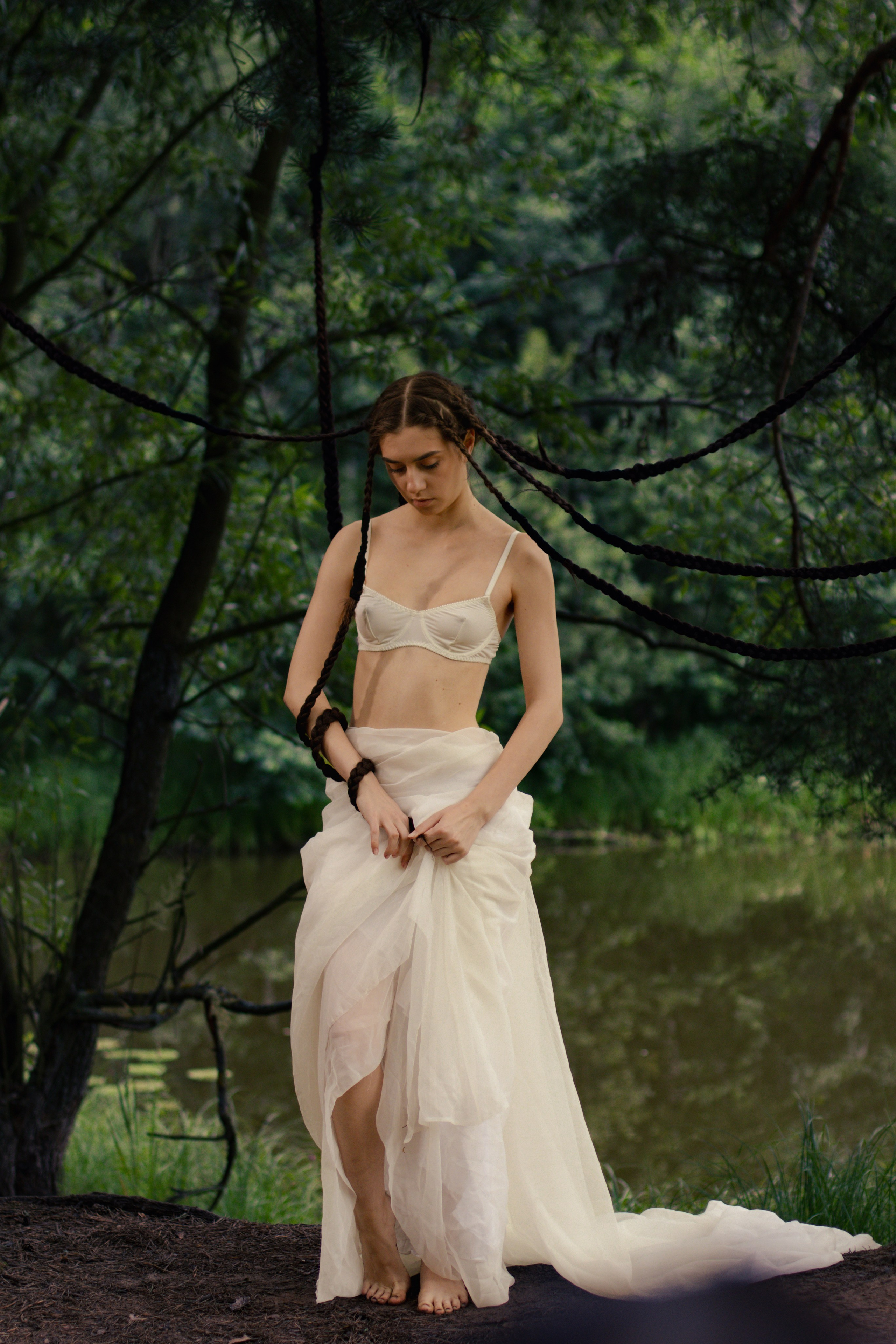 Девочки ведьмы варят зелье на хэллоуин. Фотограф Видеограф Игорь Никулин Москва Балашиха