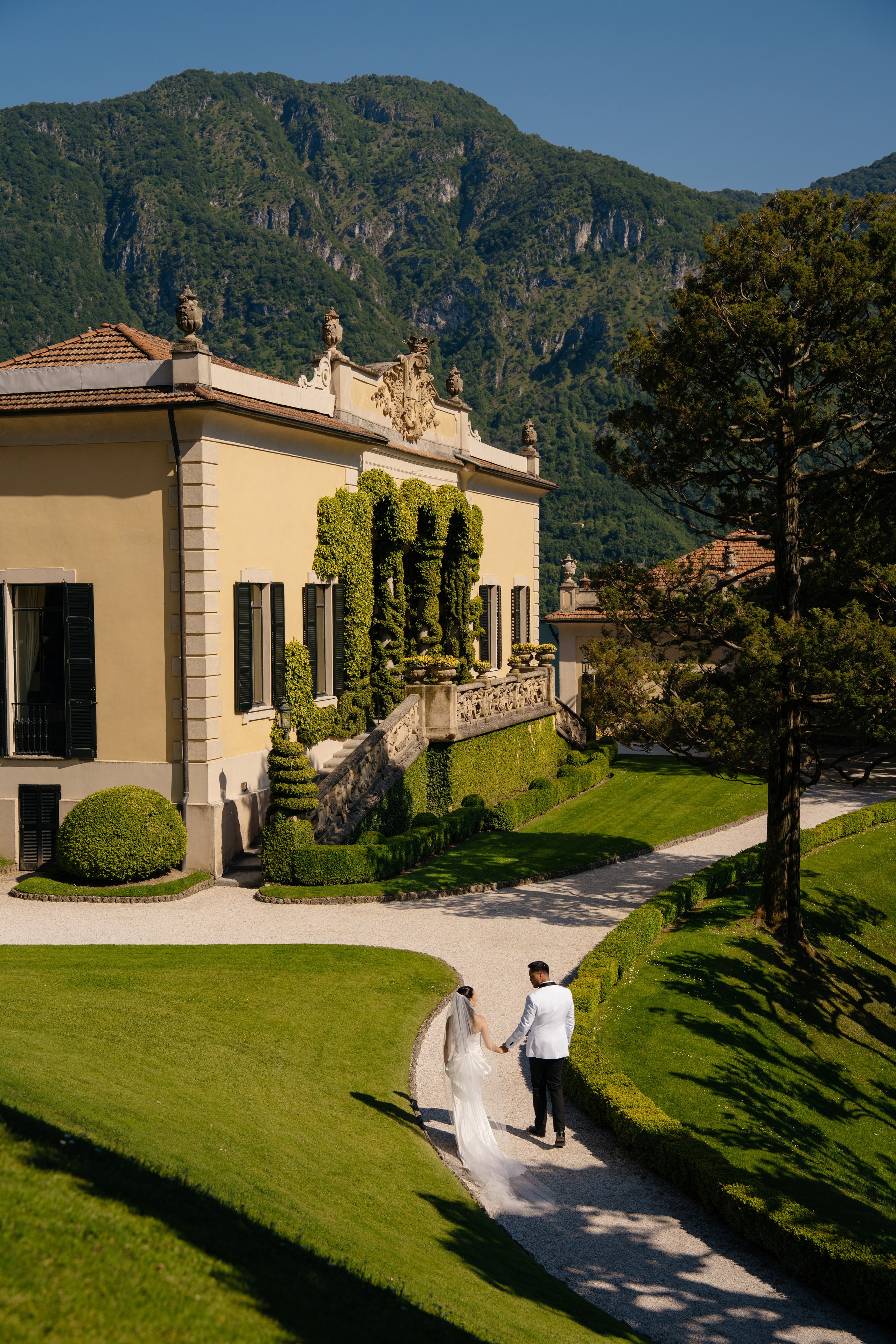 Lake Como Wedding Day. Valeria Coconova Photographer Italy Como Milan
