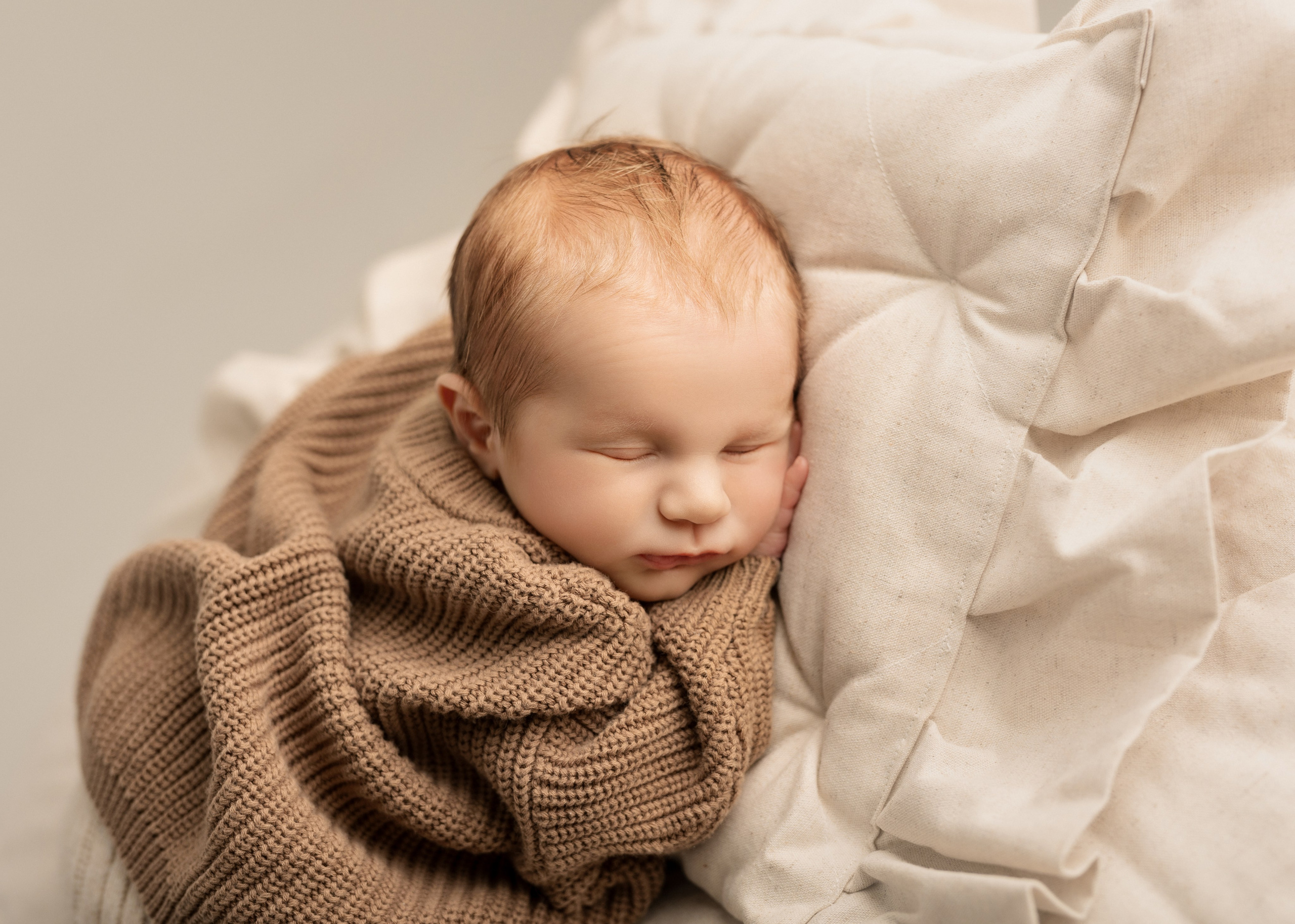 Фотосъёмка новорожденных. Фотограф Беременности и Новорождённых в Кемерово