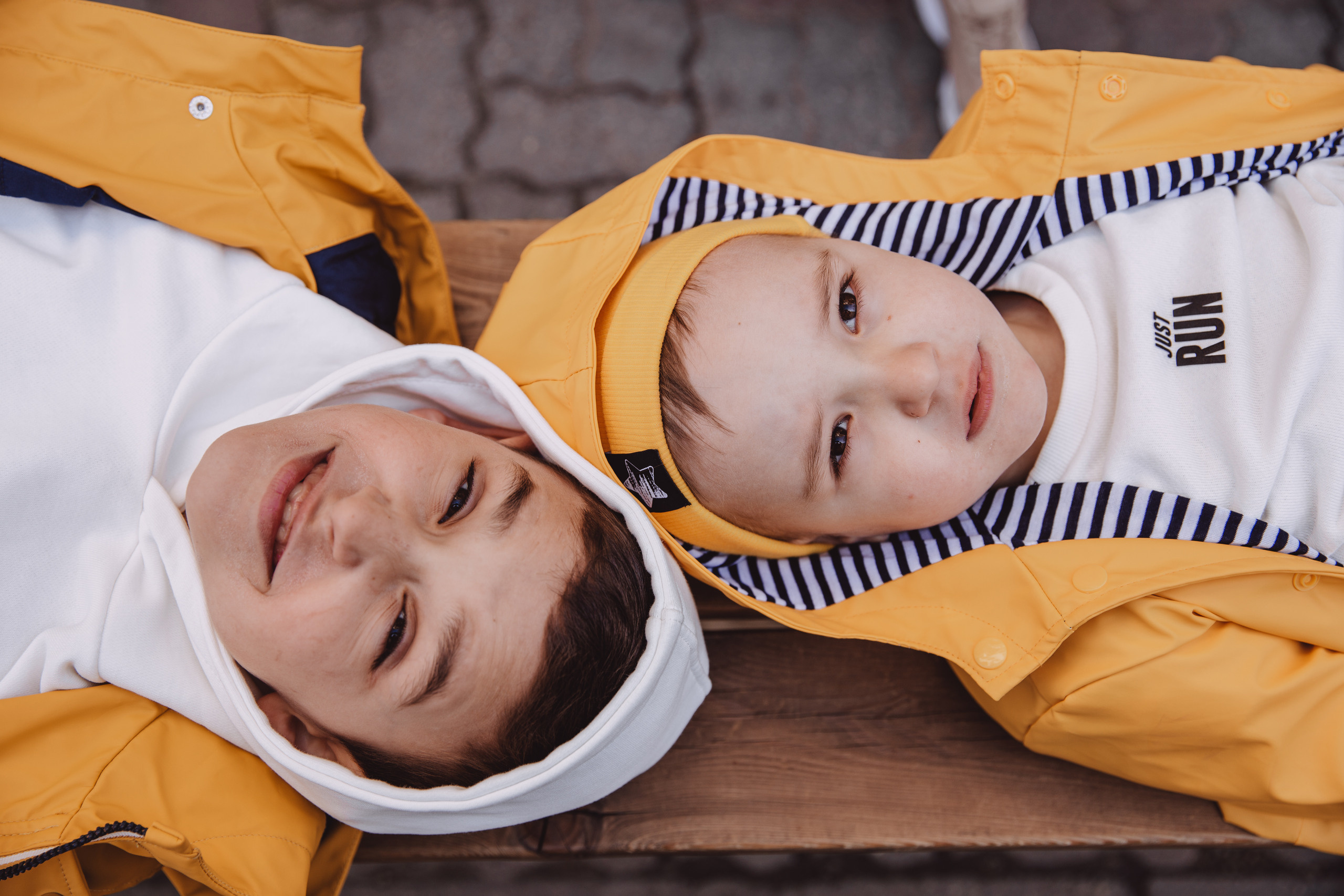 Уличная съемка с Олей и ее мальчиками. Фотограф в Краснодаре и Краснодарском крае